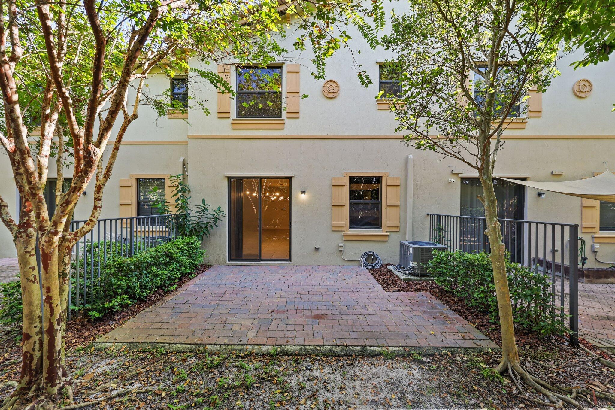 3957 ALLERDALE, Coconut Creek FL 33073
