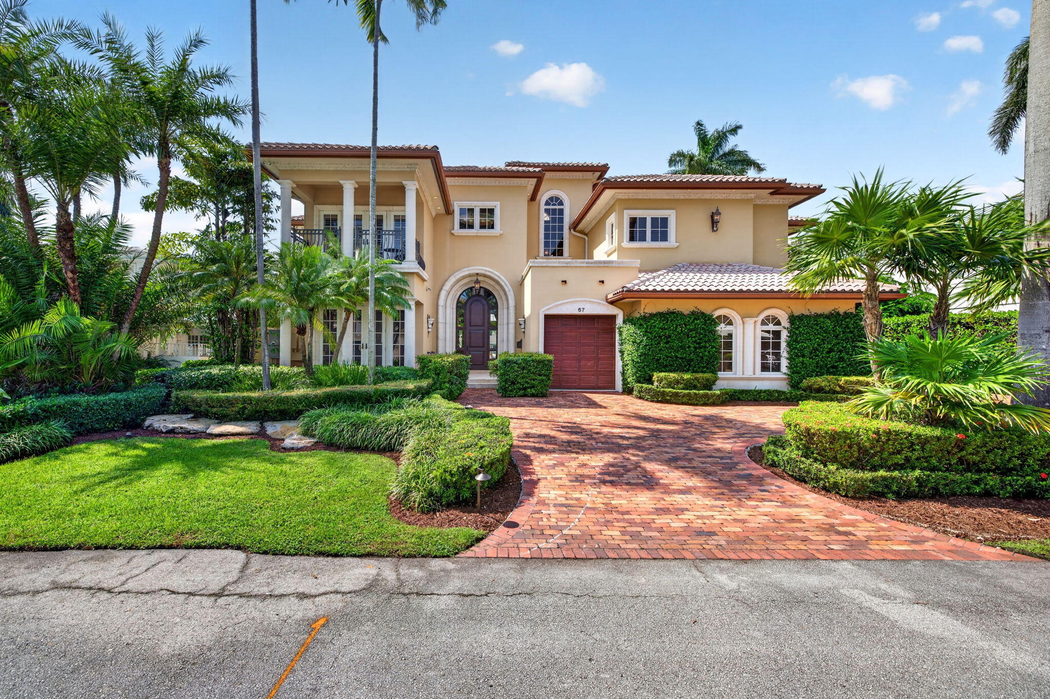 67 ROYAL PALM, Fort Lauderdale FL 33301