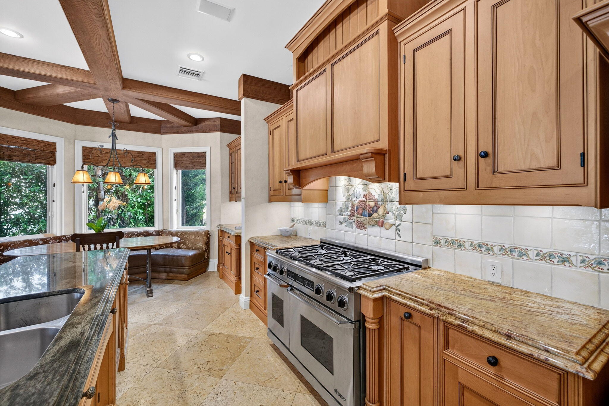 67 ROYAL PALM, Fort Lauderdale FL 33301