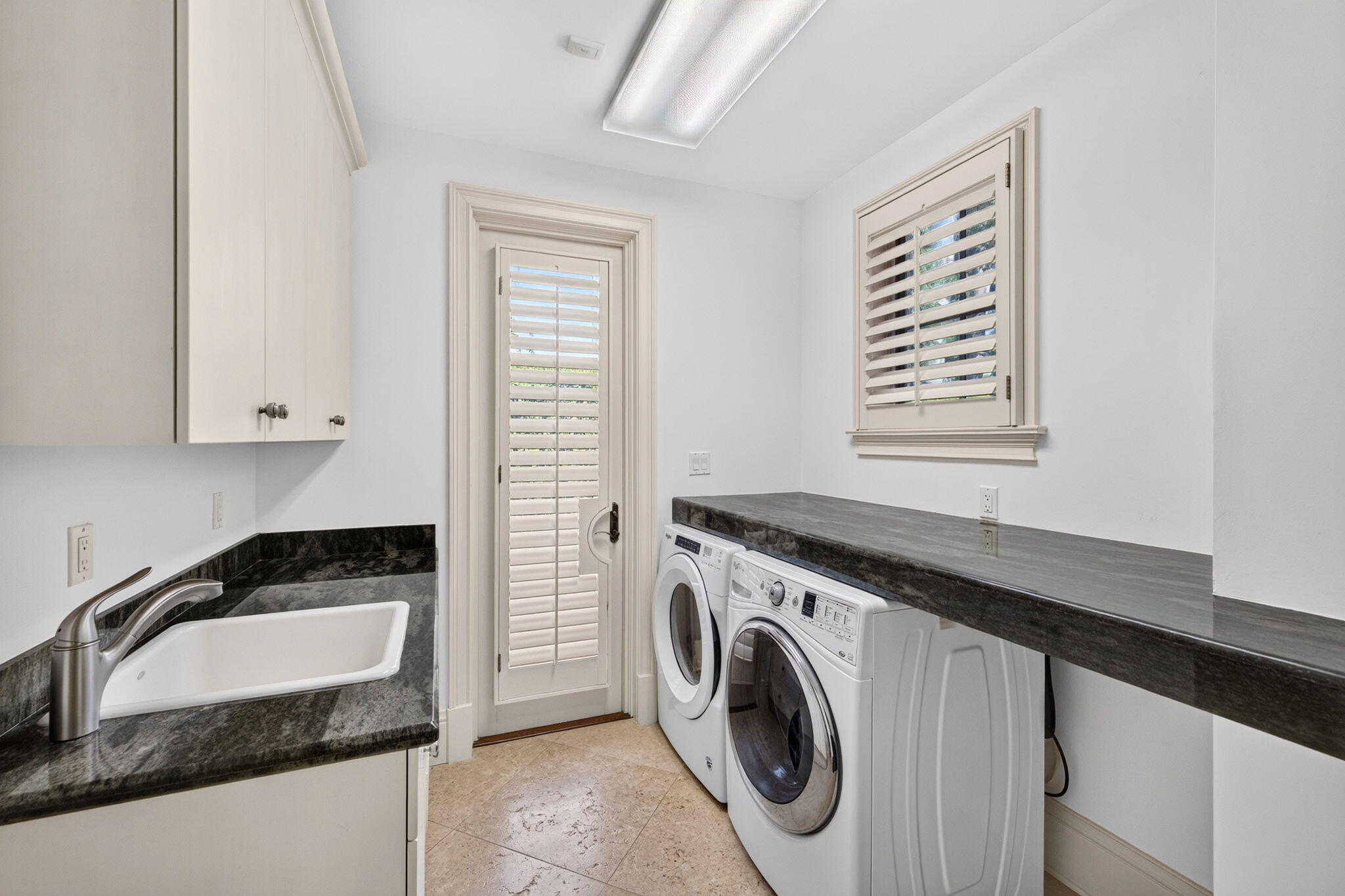 67 ROYAL PALM, Fort Lauderdale FL 33301