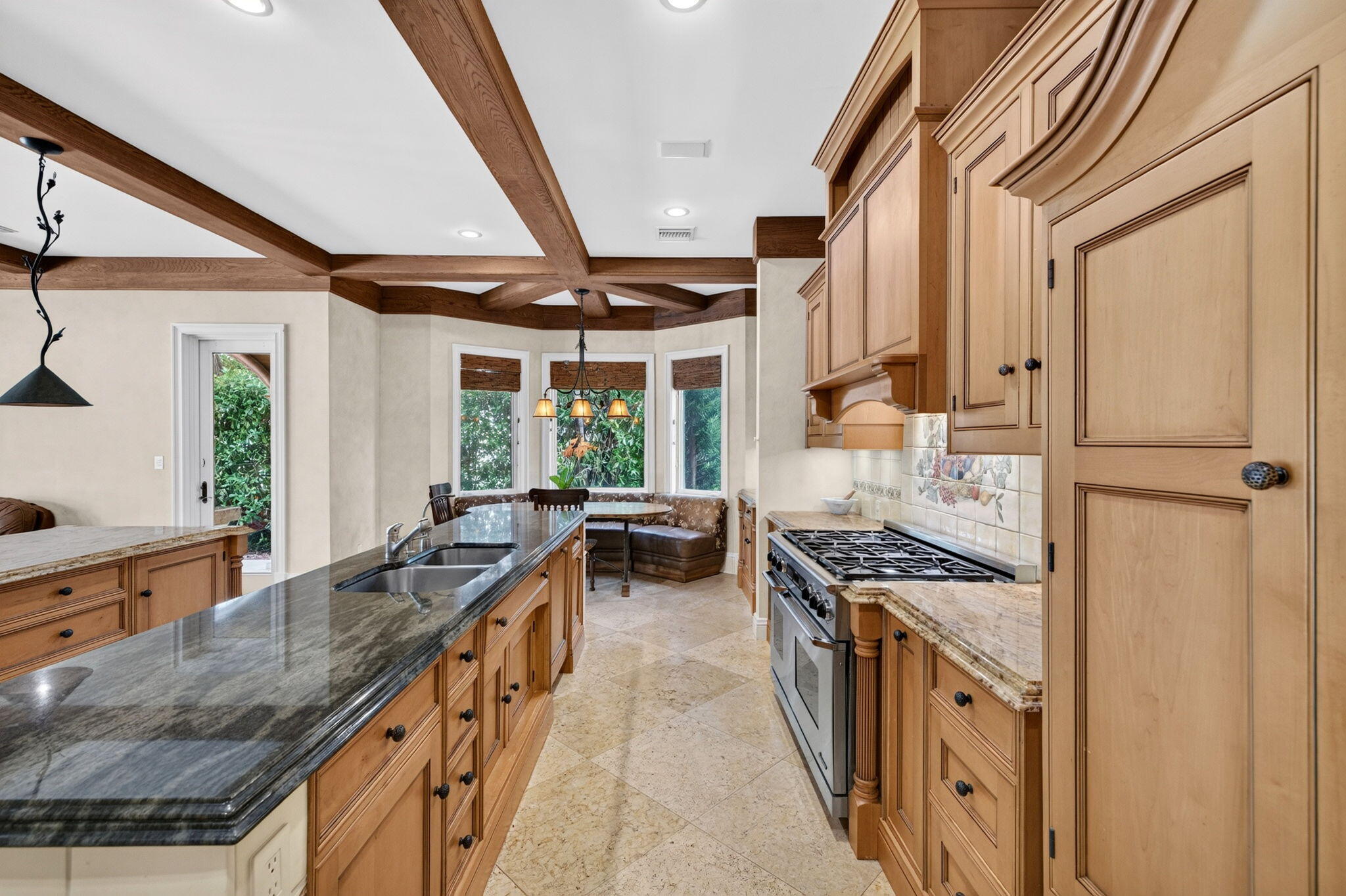 67 ROYAL PALM, Fort Lauderdale FL 33301