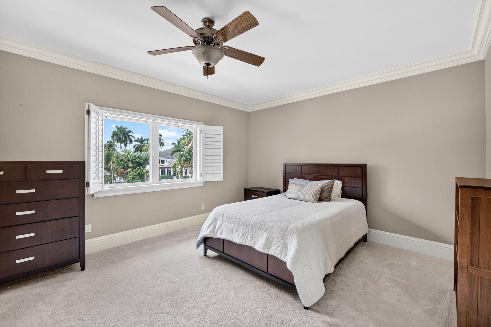 67 ROYAL PALM, Fort Lauderdale FL 33301