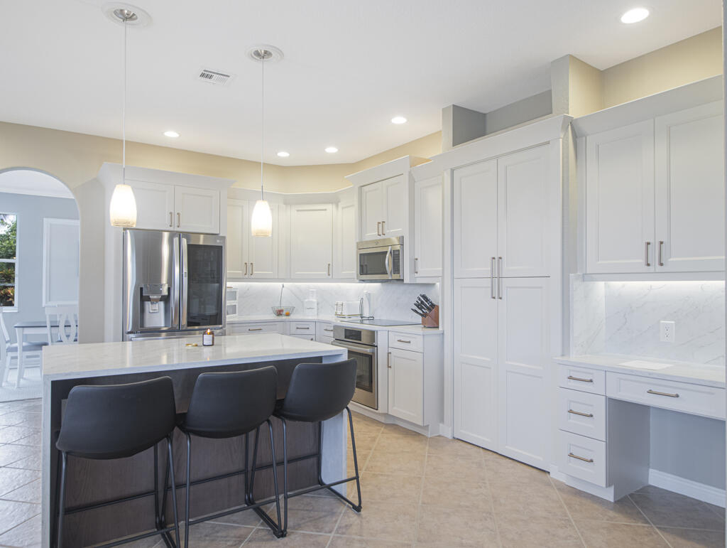 2174 Bellcrest, Royal Palm Beach FL 33411
