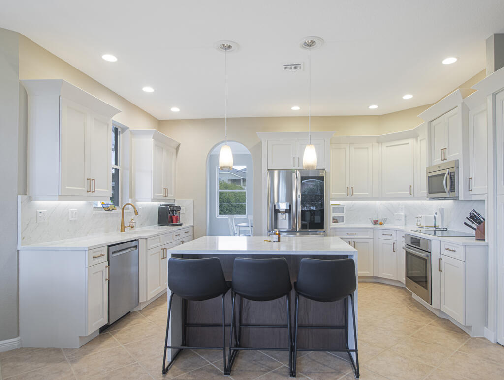 2174 Bellcrest, Royal Palm Beach FL 33411