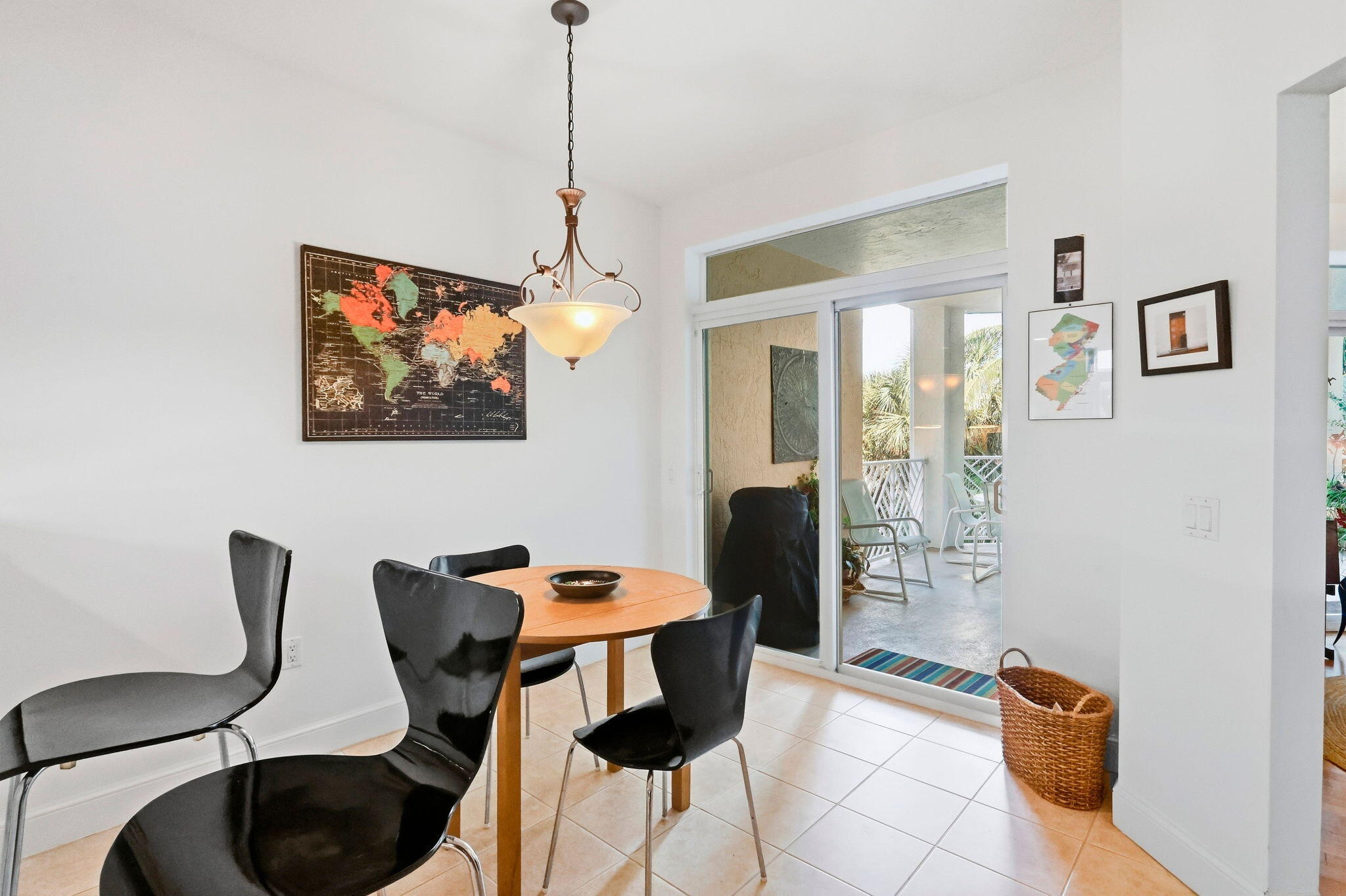 309 E OCEAN #202, Lantana FL 33462