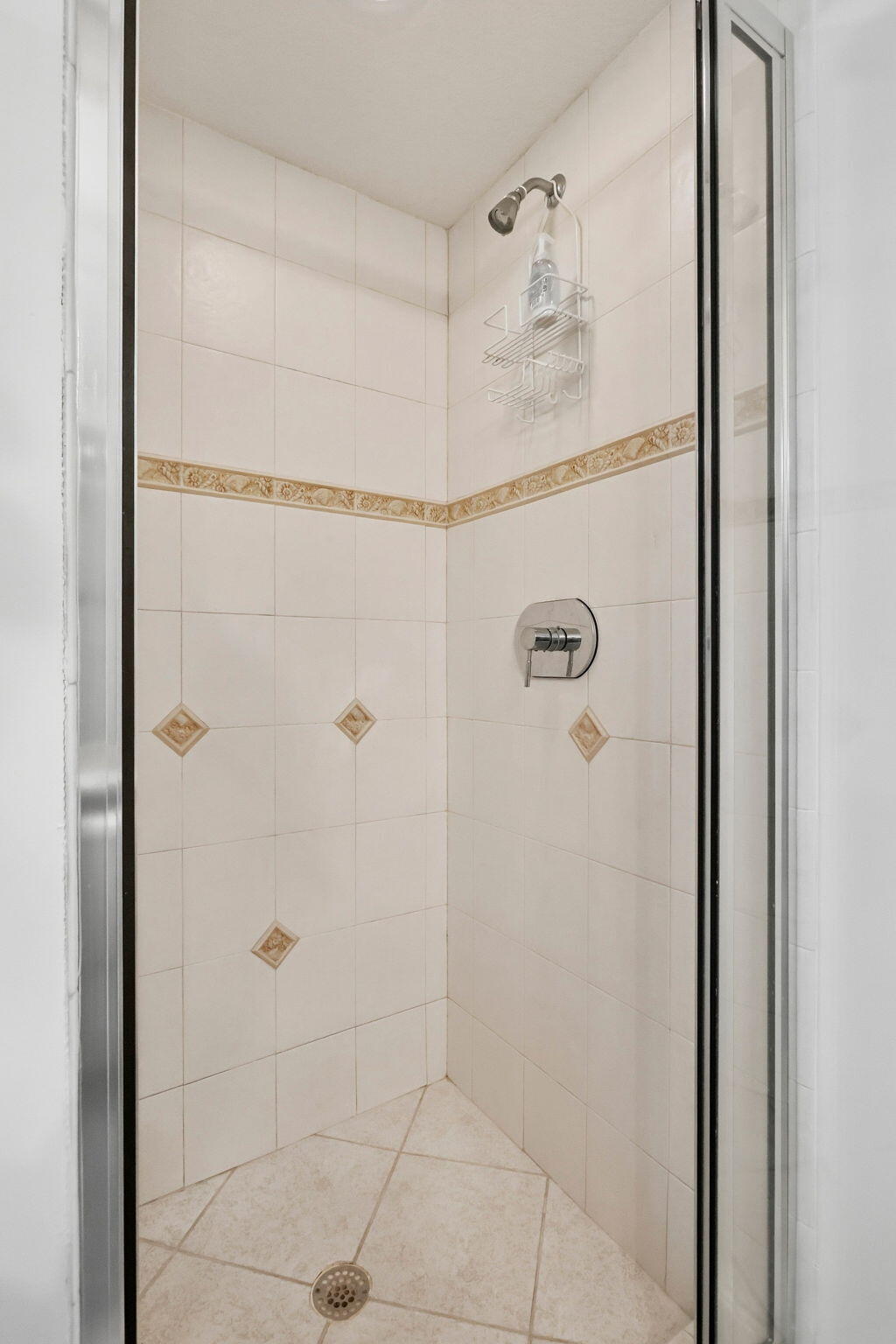 309 E OCEAN #202, Lantana FL 33462