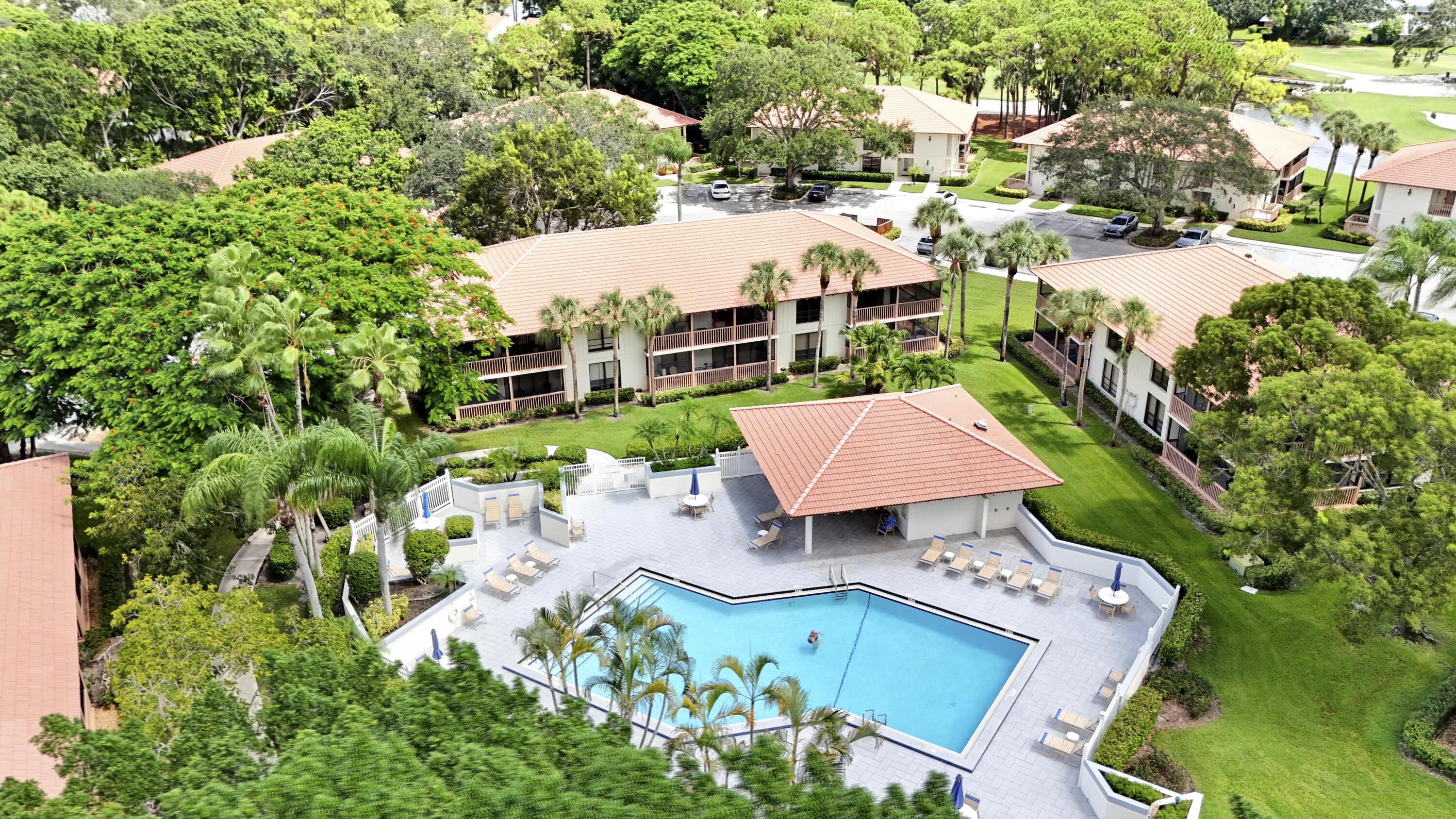 606 Brackenwood, Palm Beach Gardens FL 33418