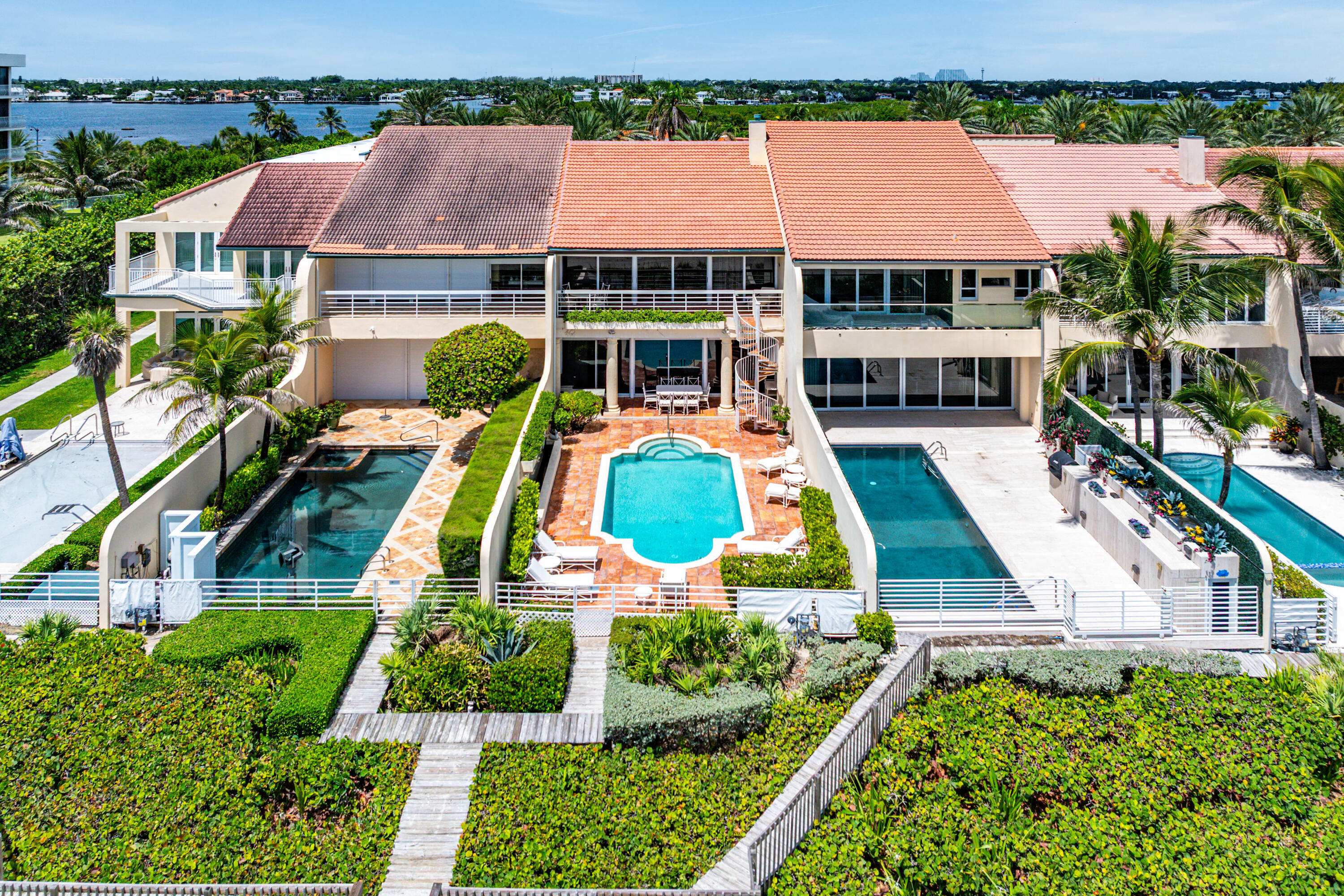 13 Sloans Curve, Palm Beach FL 33480