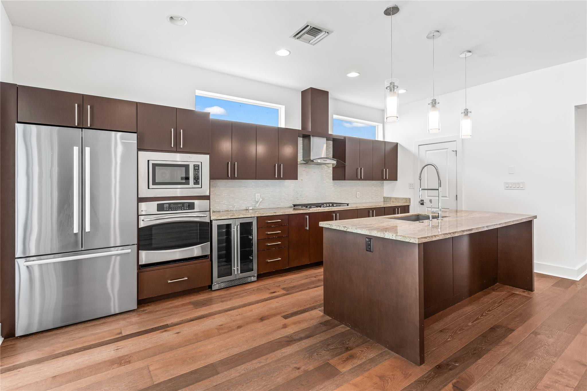 521 NE 8th, Fort Lauderdale FL 33301