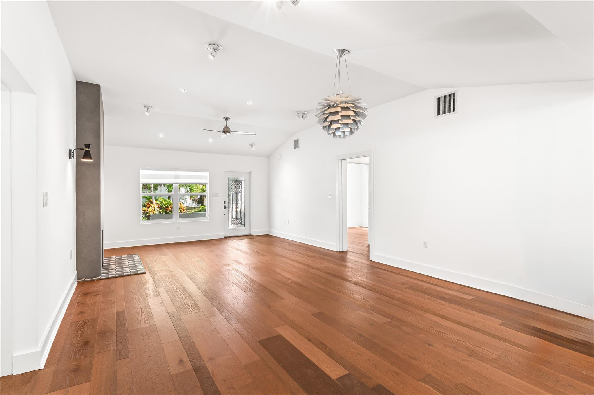 521 NE 8th, Fort Lauderdale FL 33301