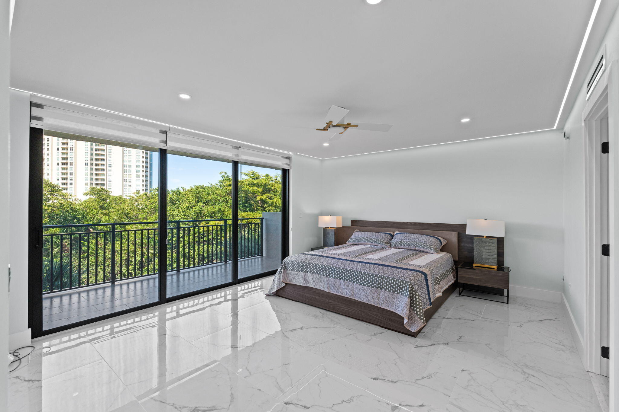 3908 S Ocean #348, Highland Beach FL 33487