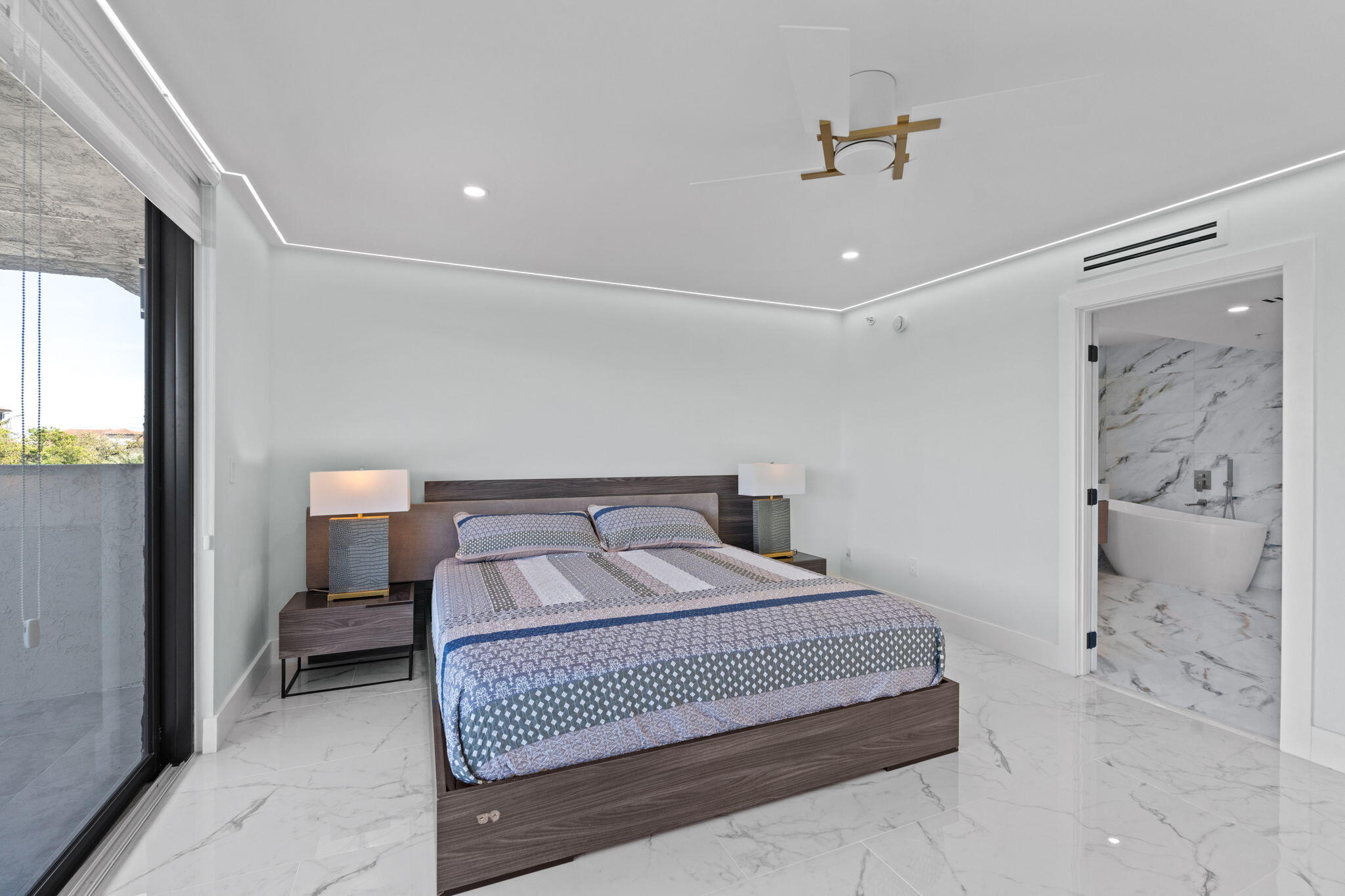 3908 S Ocean #348, Highland Beach FL 33487