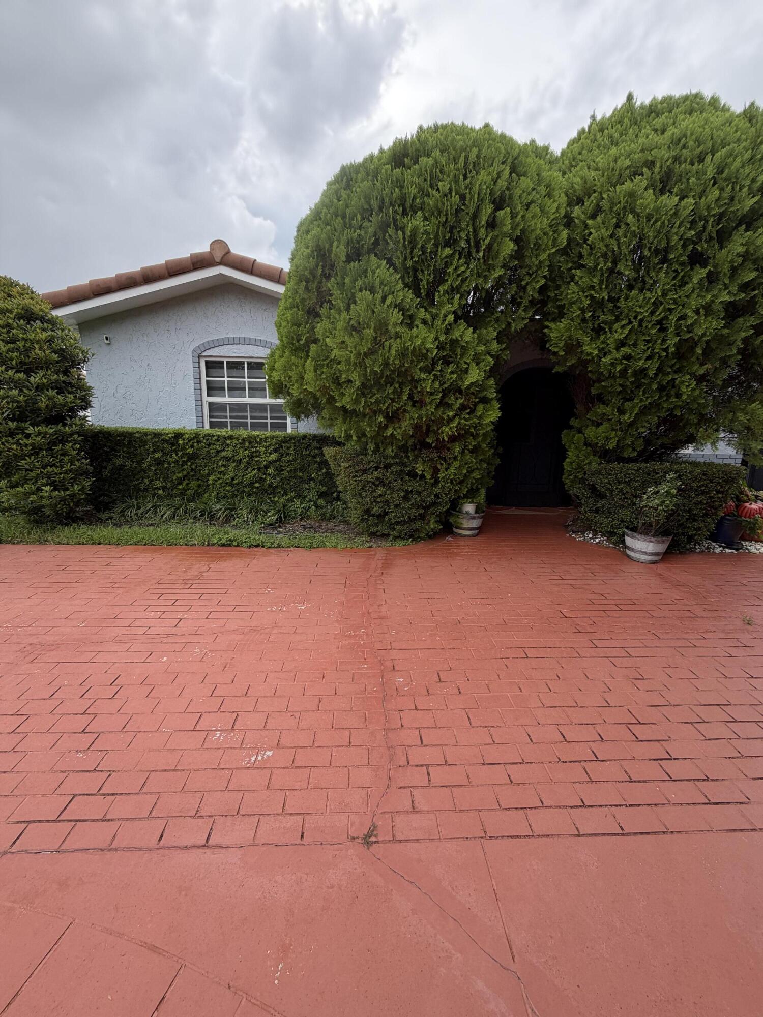 2522 NW 82nd, Coral Springs FL 33065