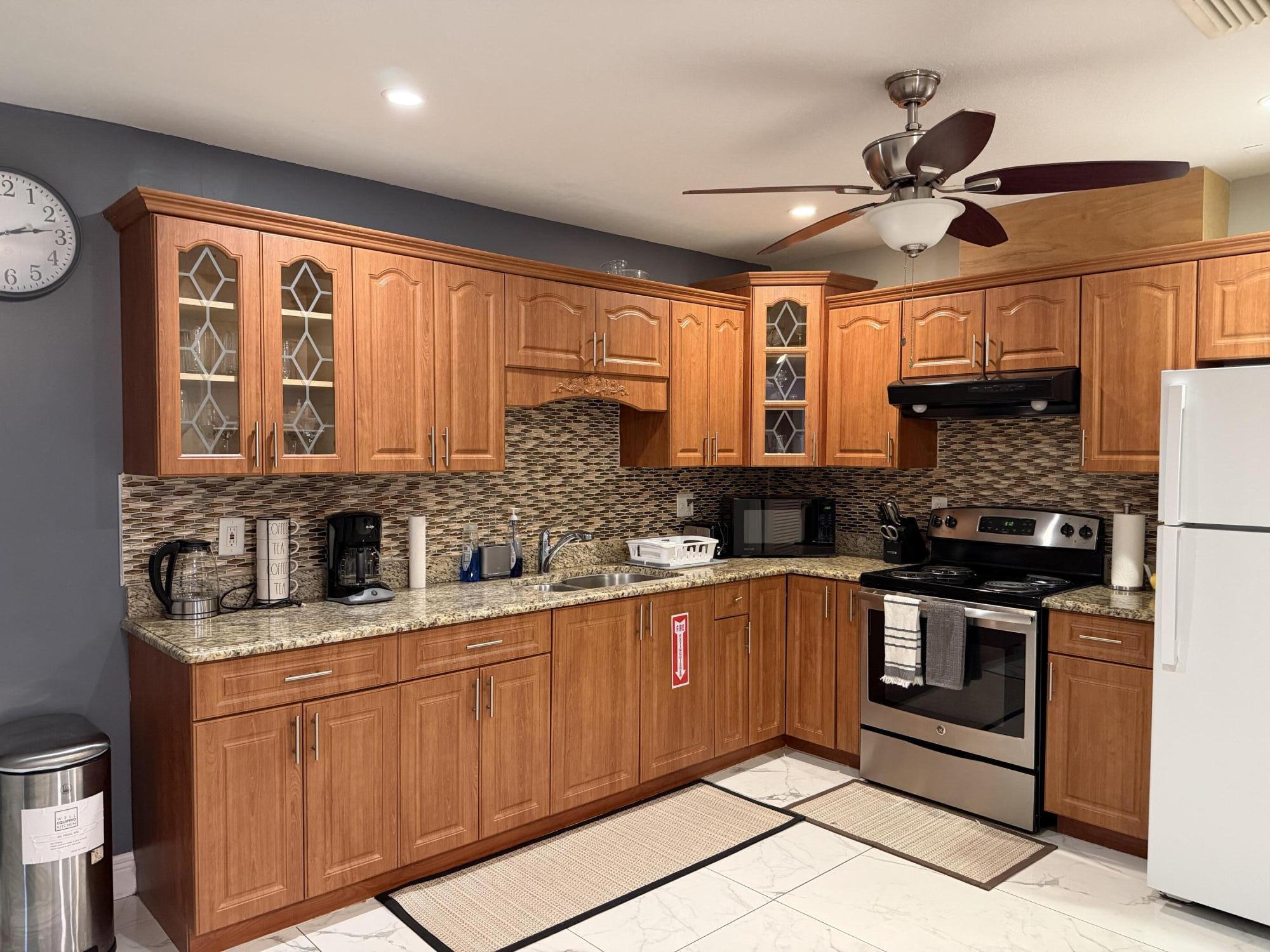 2522 NW 82nd, Coral Springs FL 33065