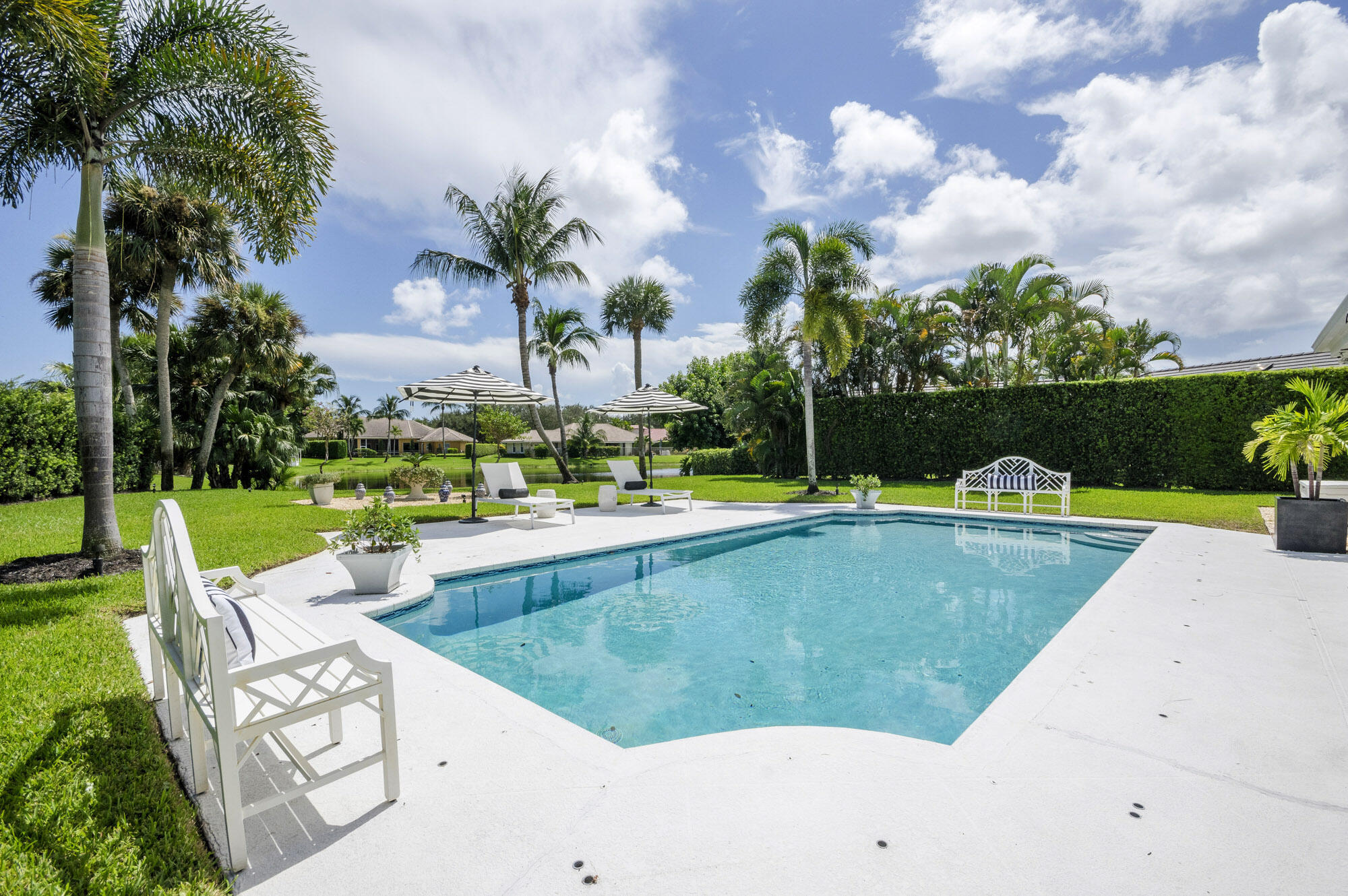 10182 SE Acorn, Jupiter FL 33469