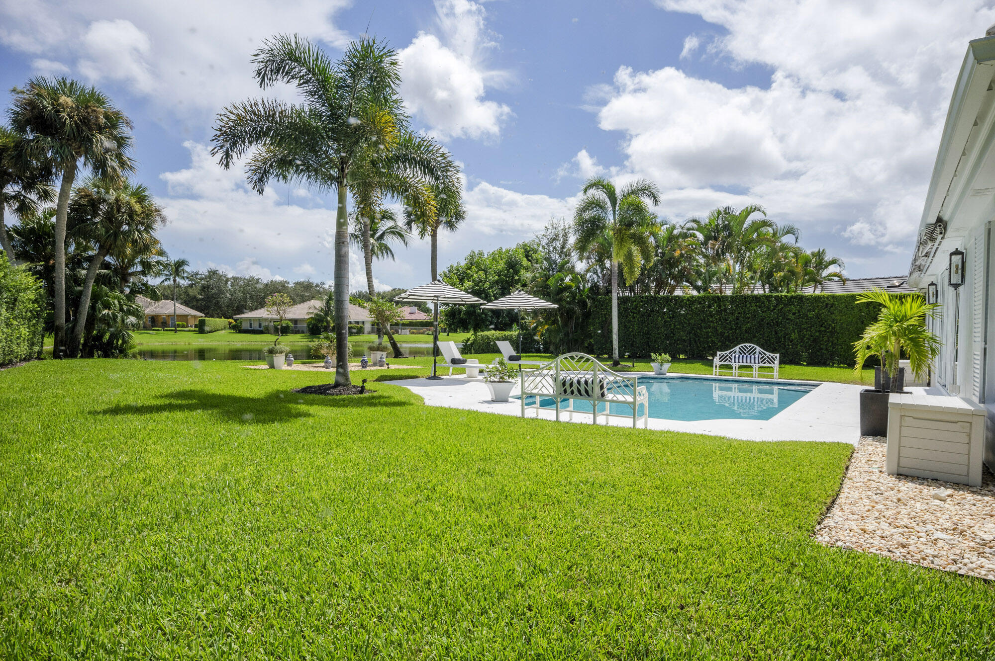 10182 SE Acorn, Jupiter FL 33469