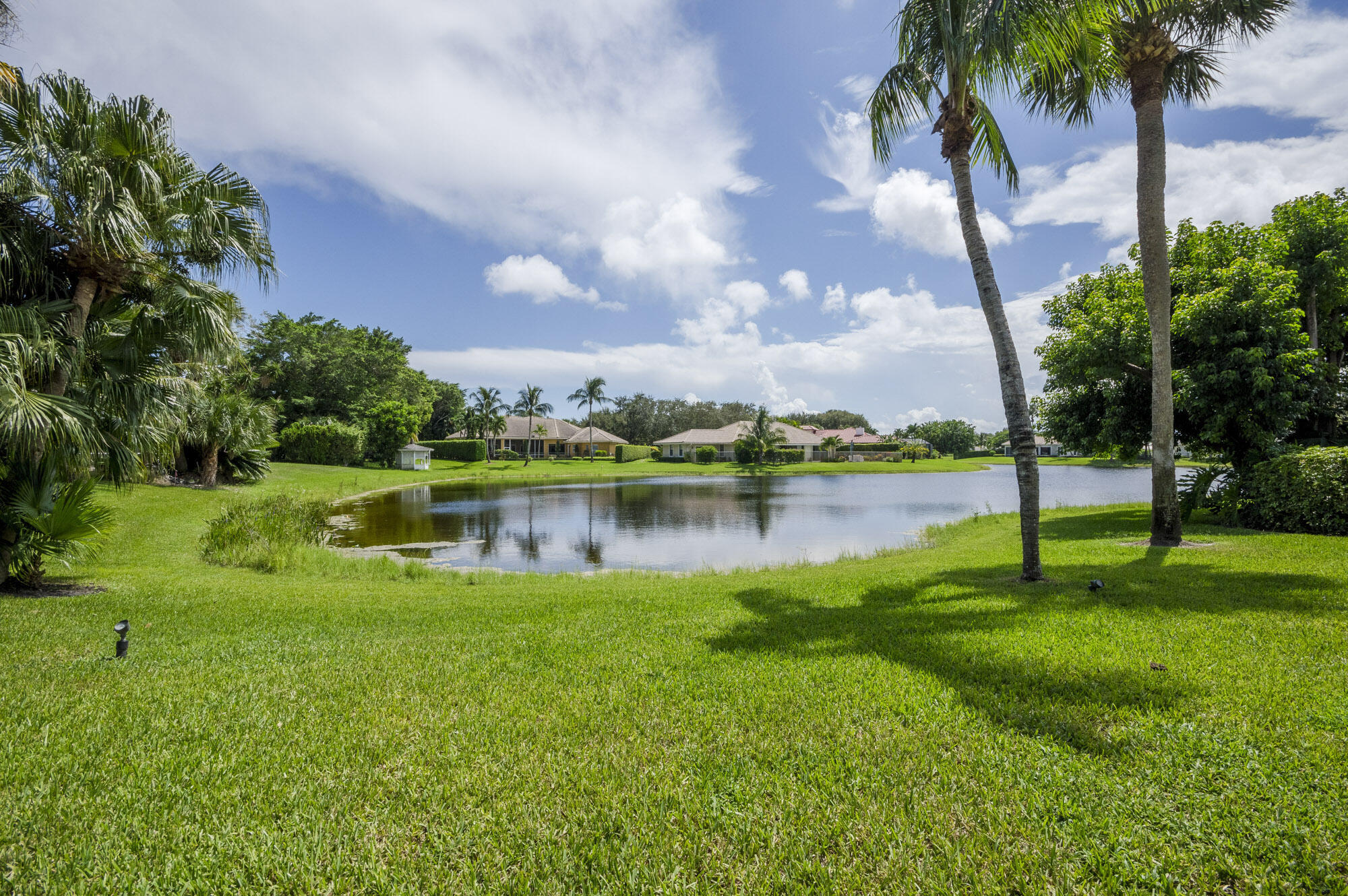 10182 SE Acorn, Jupiter FL 33469