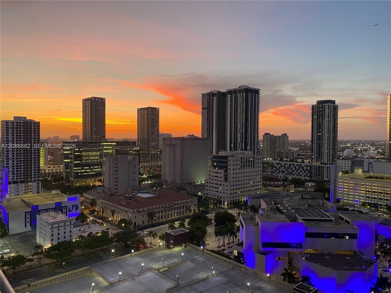133 NE 2nd #2509, Miami FL 33132