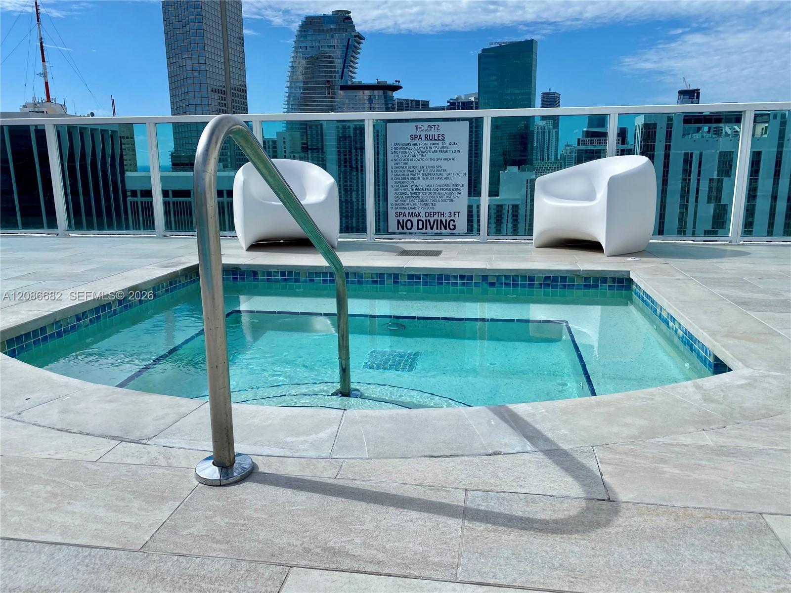 133 NE 2nd #2509, Miami FL 33132