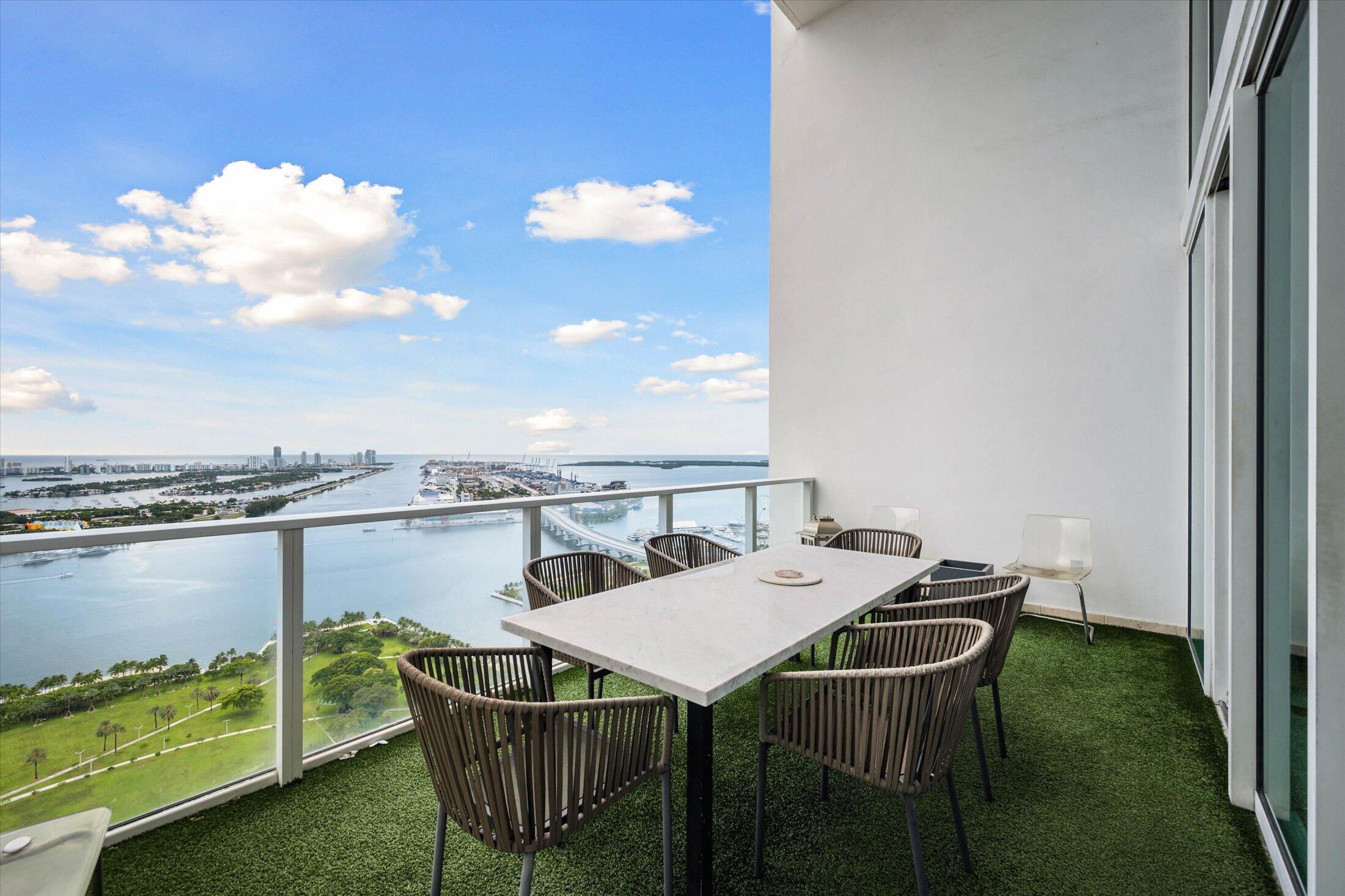 1040 Biscayne #4202, Miami FL 33132