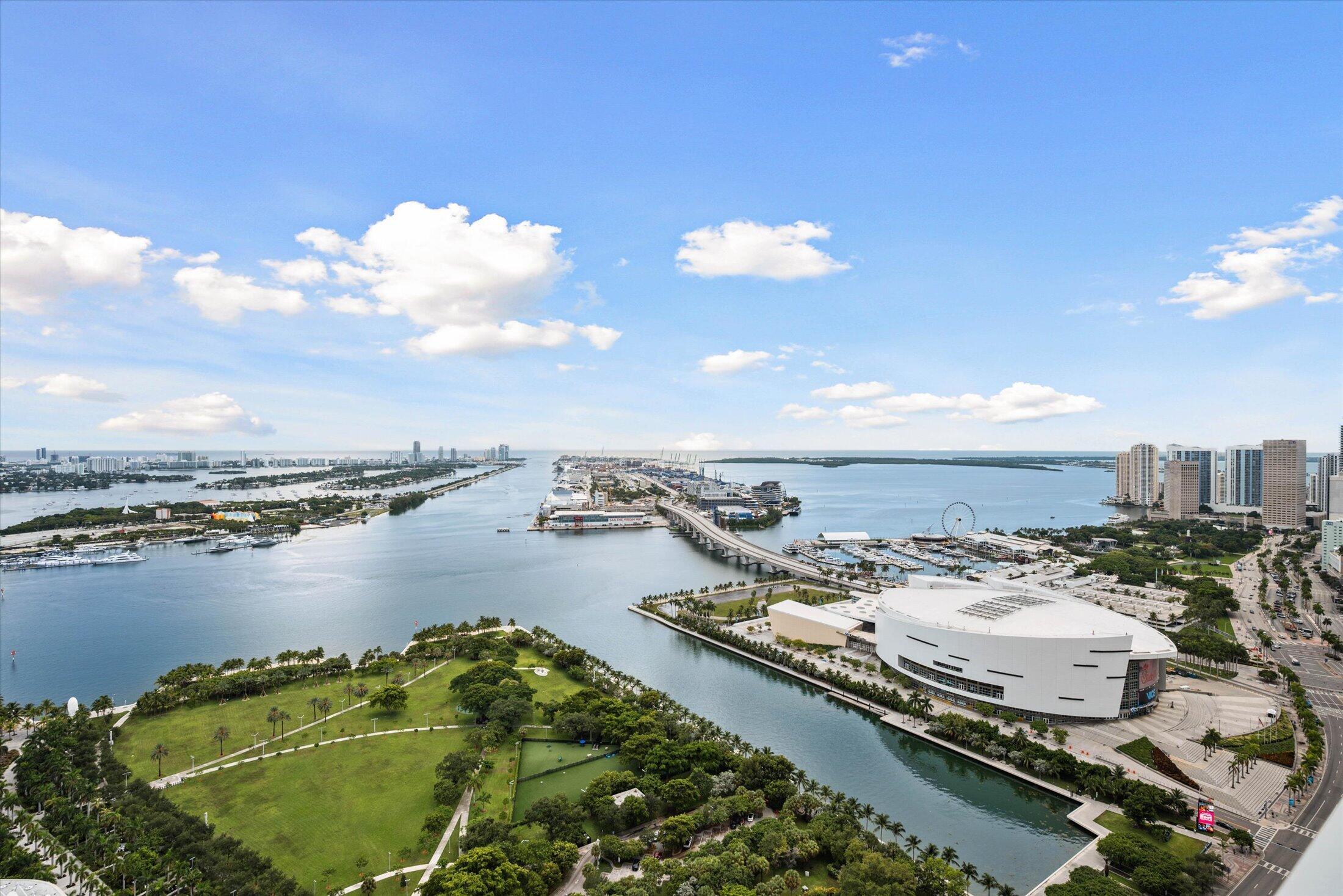 1040 Biscayne #4202, Miami FL 33132