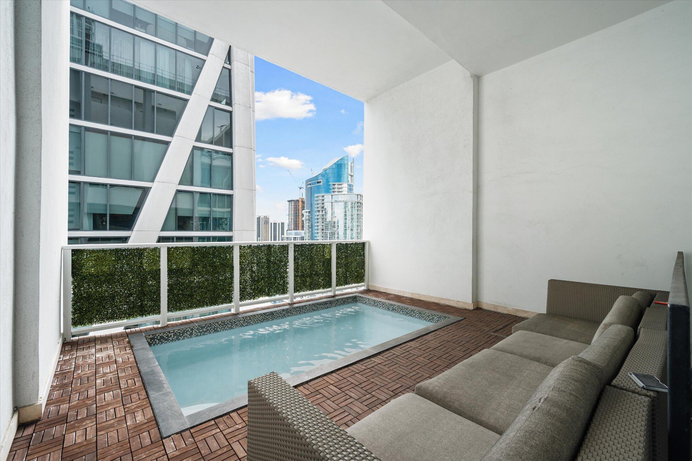 1040 Biscayne #4202, Miami FL 33132