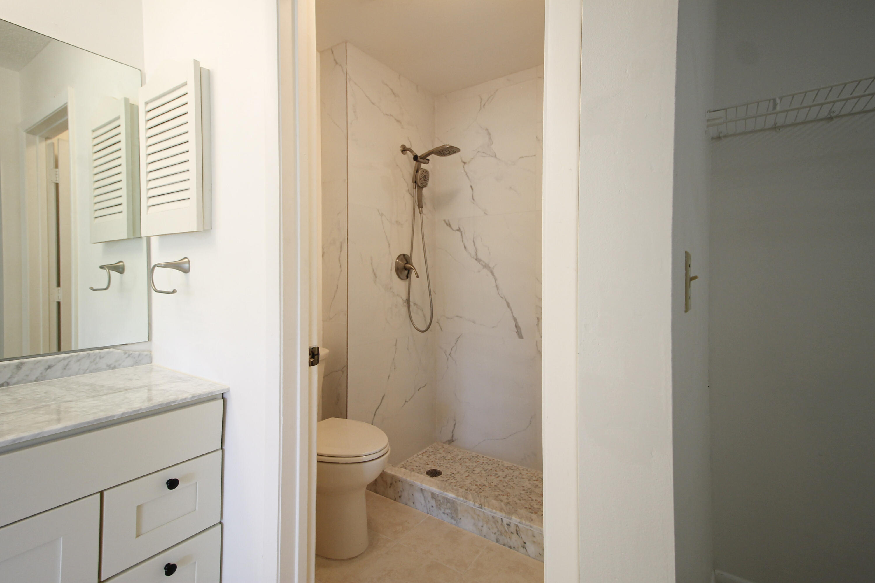 105 Lakeview, Royal Palm Beach FL 33411
