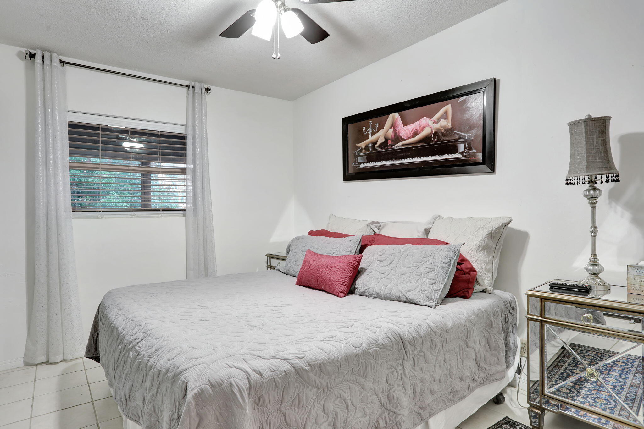 2131 NE 42nd #210E, Lighthouse Point FL 33064