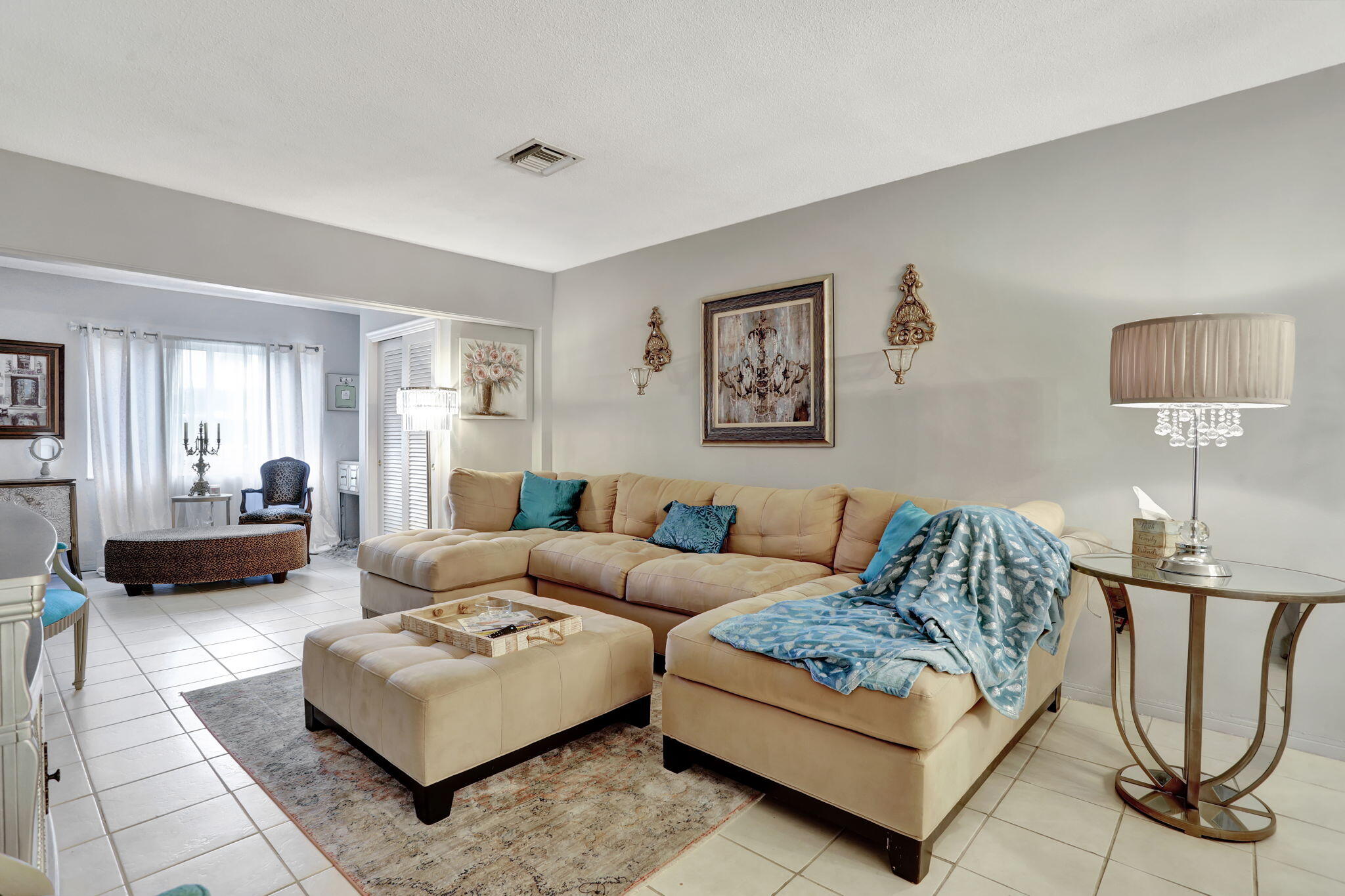 2131 NE 42nd #210E, Lighthouse Point FL 33064