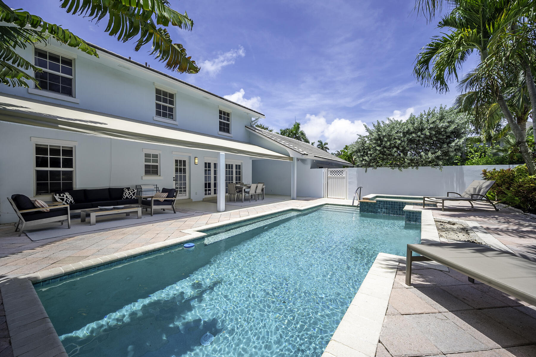 1003 Seagate, Delray Beach FL 33483
