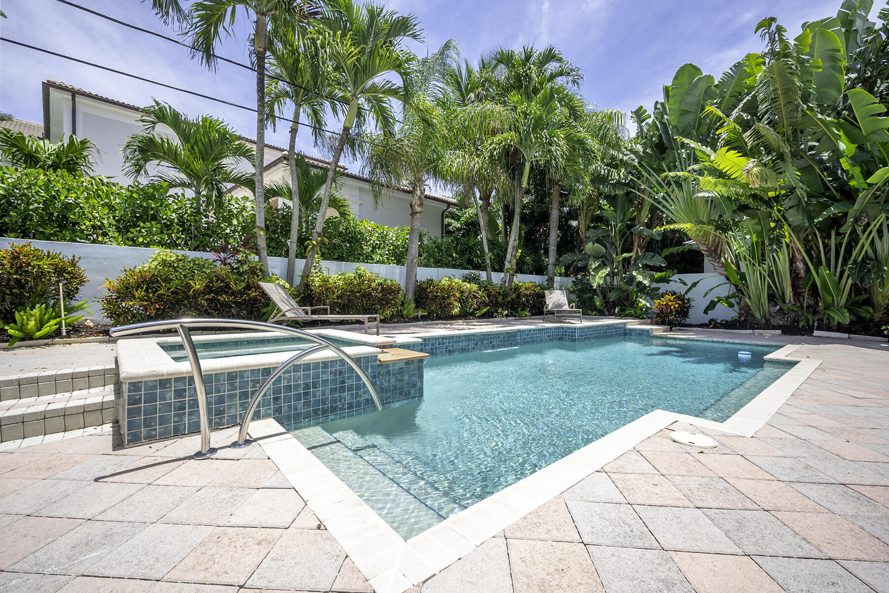 1003 Seagate, Delray Beach FL 33483
