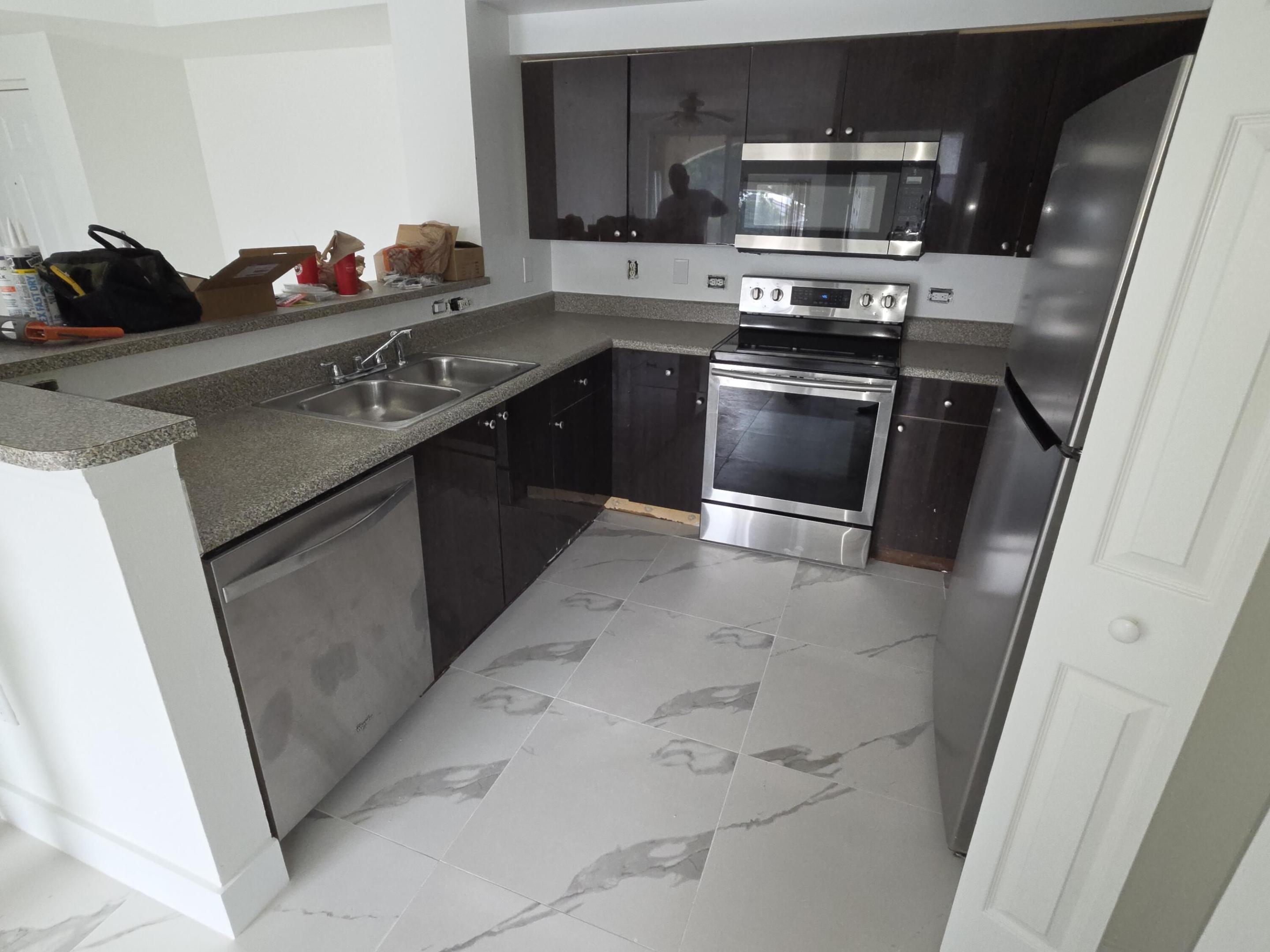 2151 W Preserve #102, Miramar FL 33025