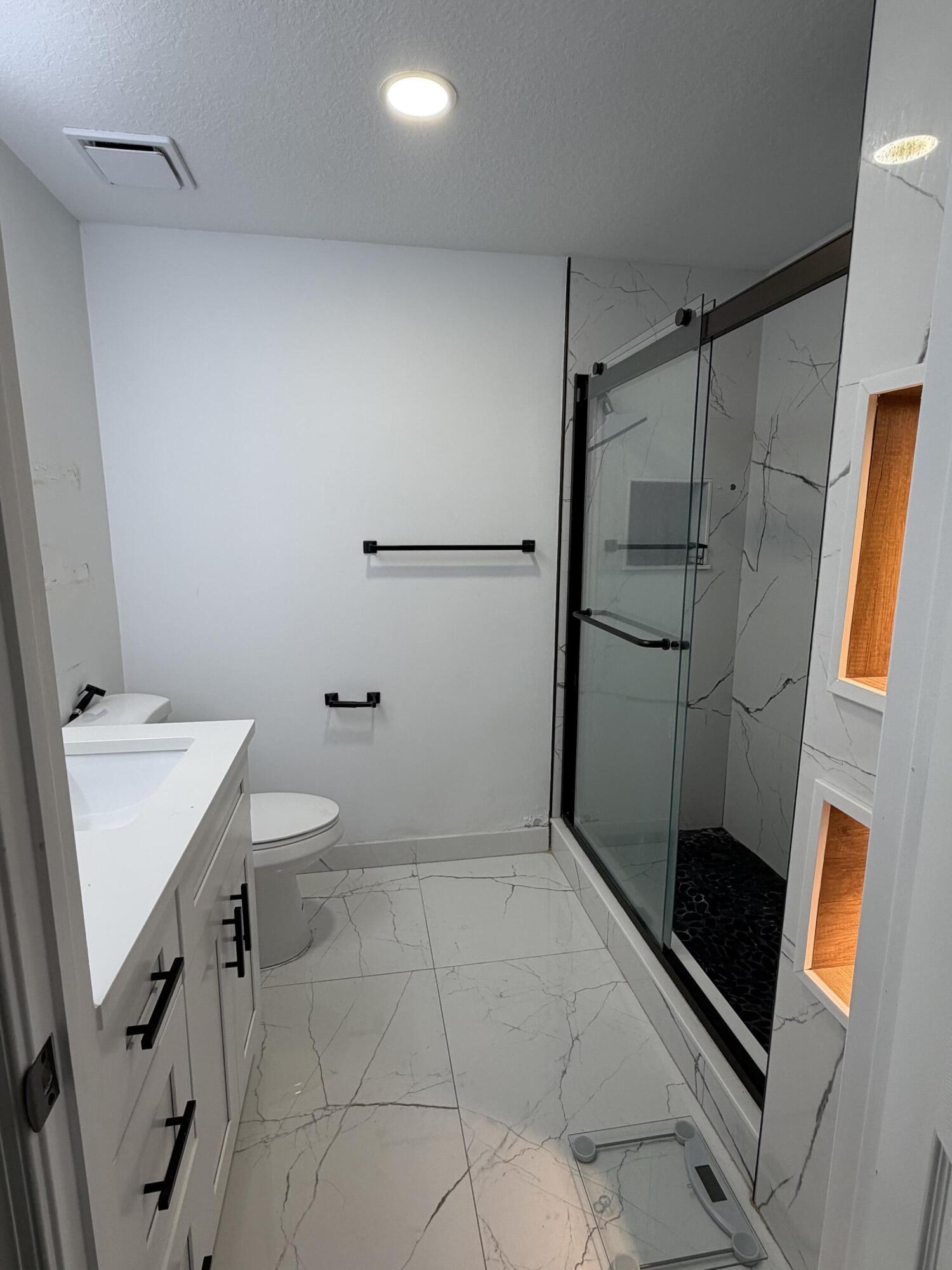 310 CRESTWOOD #101, Royal Palm Beach FL 33411