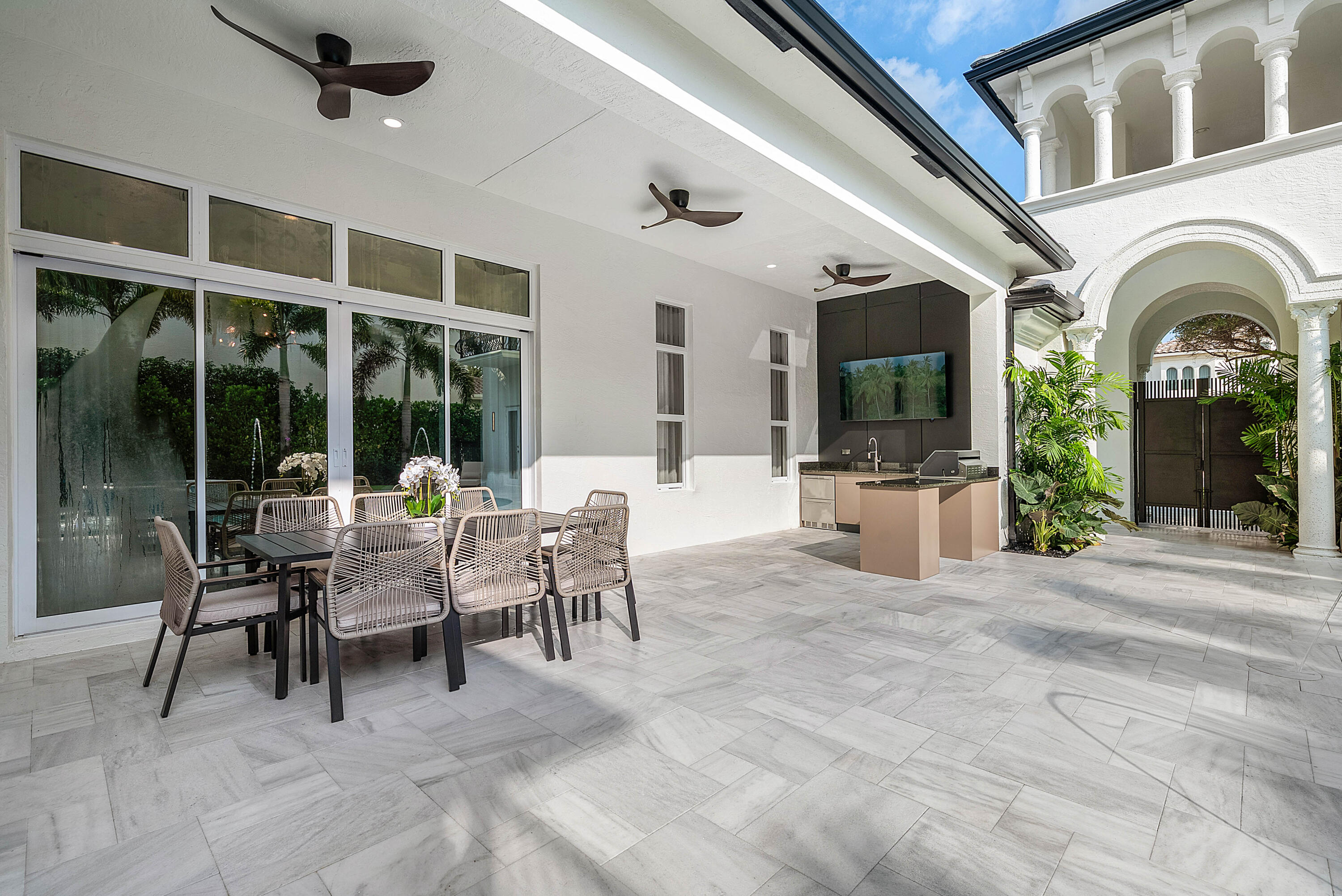 17642 Middlebrook, Boca Raton FL 33496
