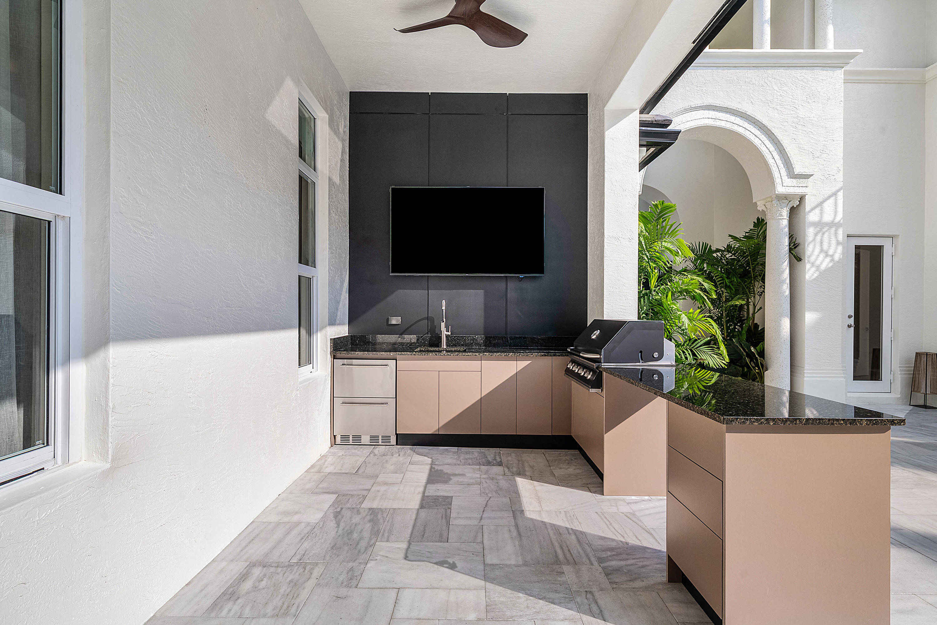 17642 Middlebrook, Boca Raton FL 33496