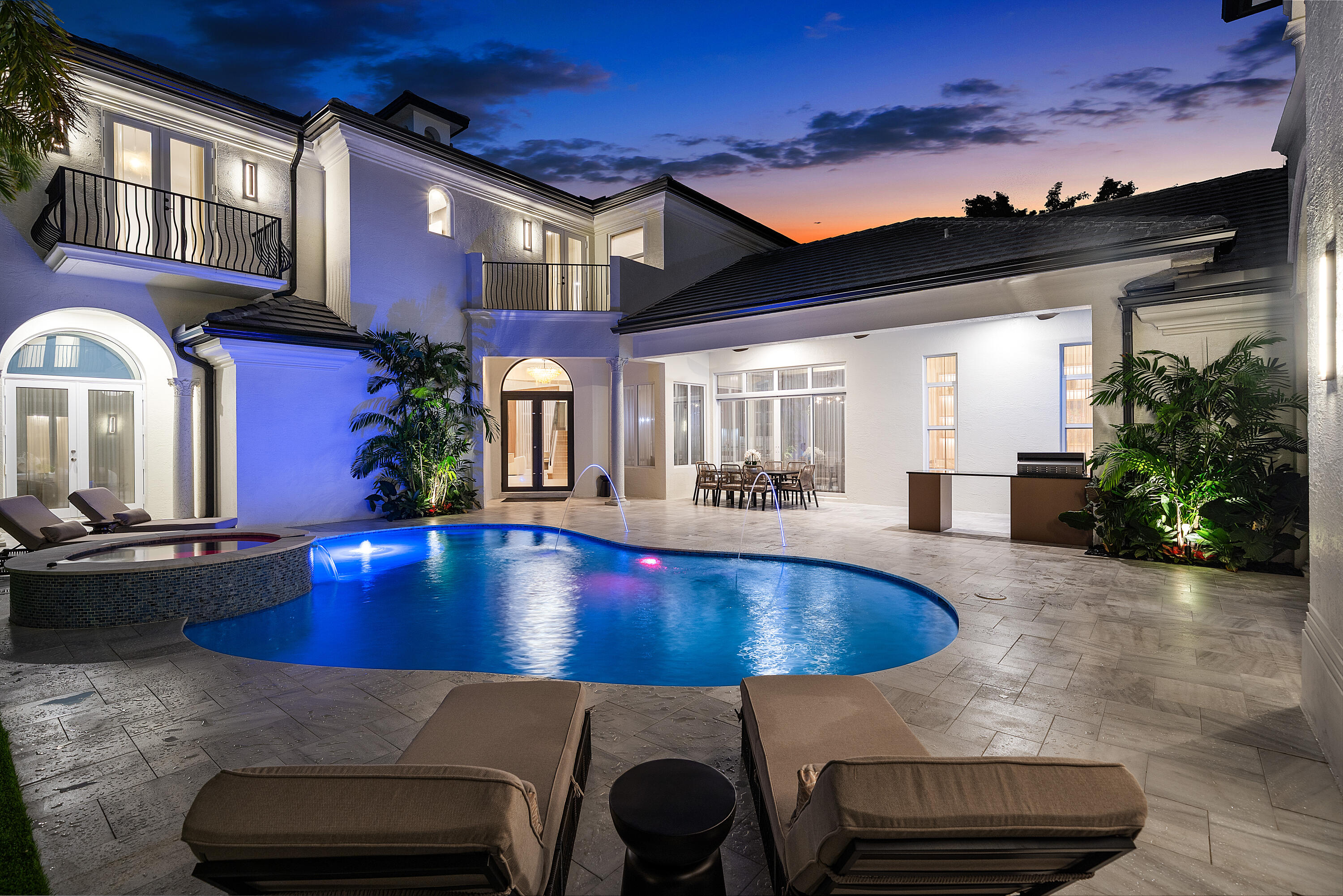 17642 Middlebrook, Boca Raton FL 33496