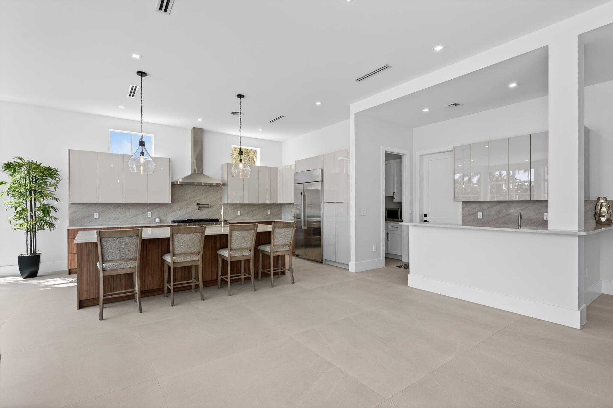310 SE 9TH, Pompano Beach FL 33060