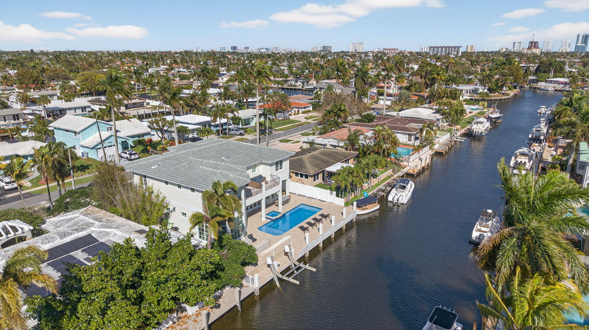 310 SE 9TH, Pompano Beach FL 33060