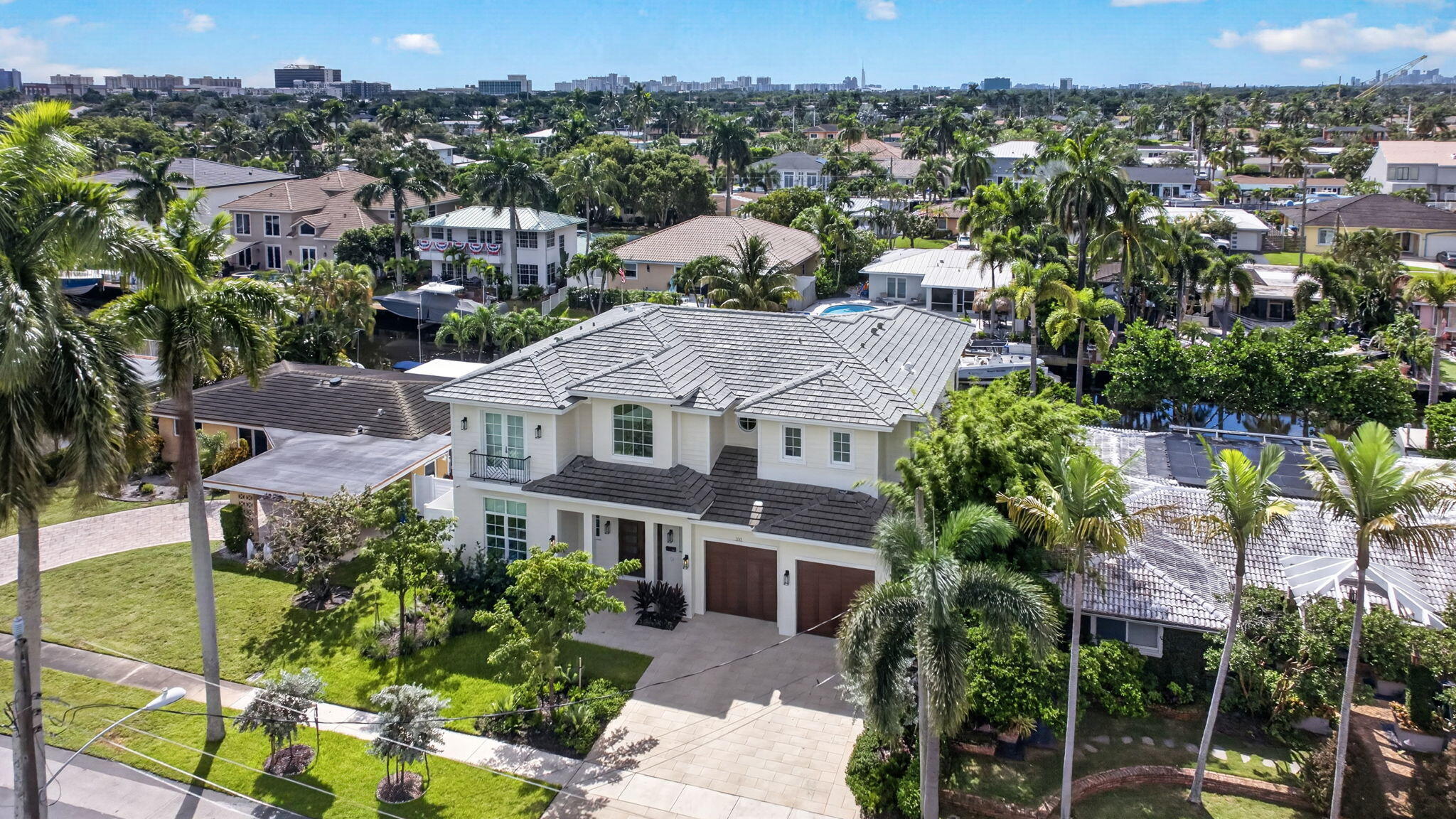 310 SE 9TH, Pompano Beach FL 33060