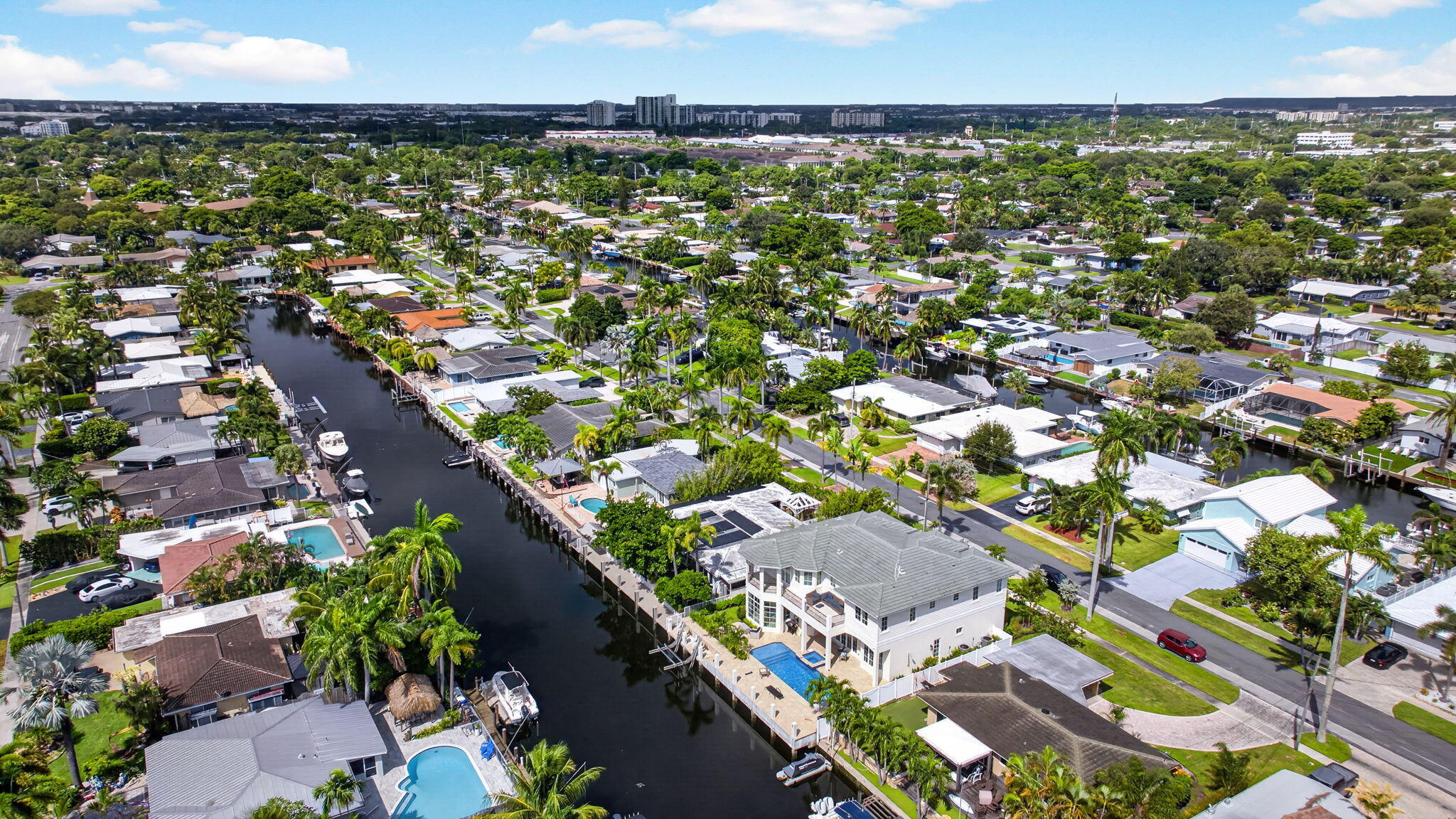 310 SE 9TH, Pompano Beach FL 33060