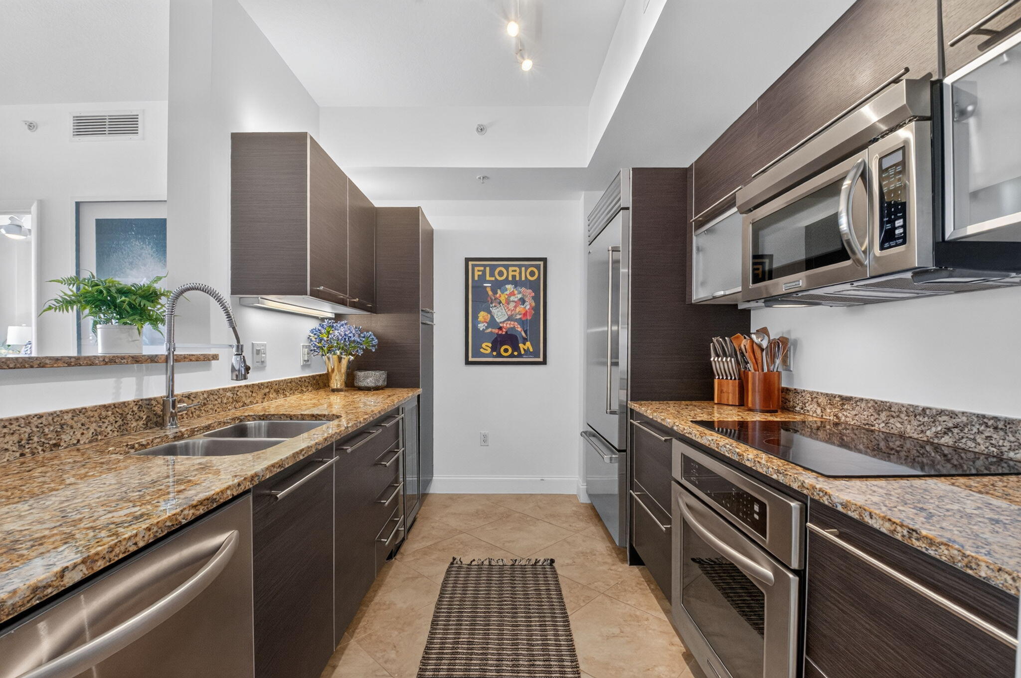 550 Okeechobee #1617, West Palm Beach FL 33401