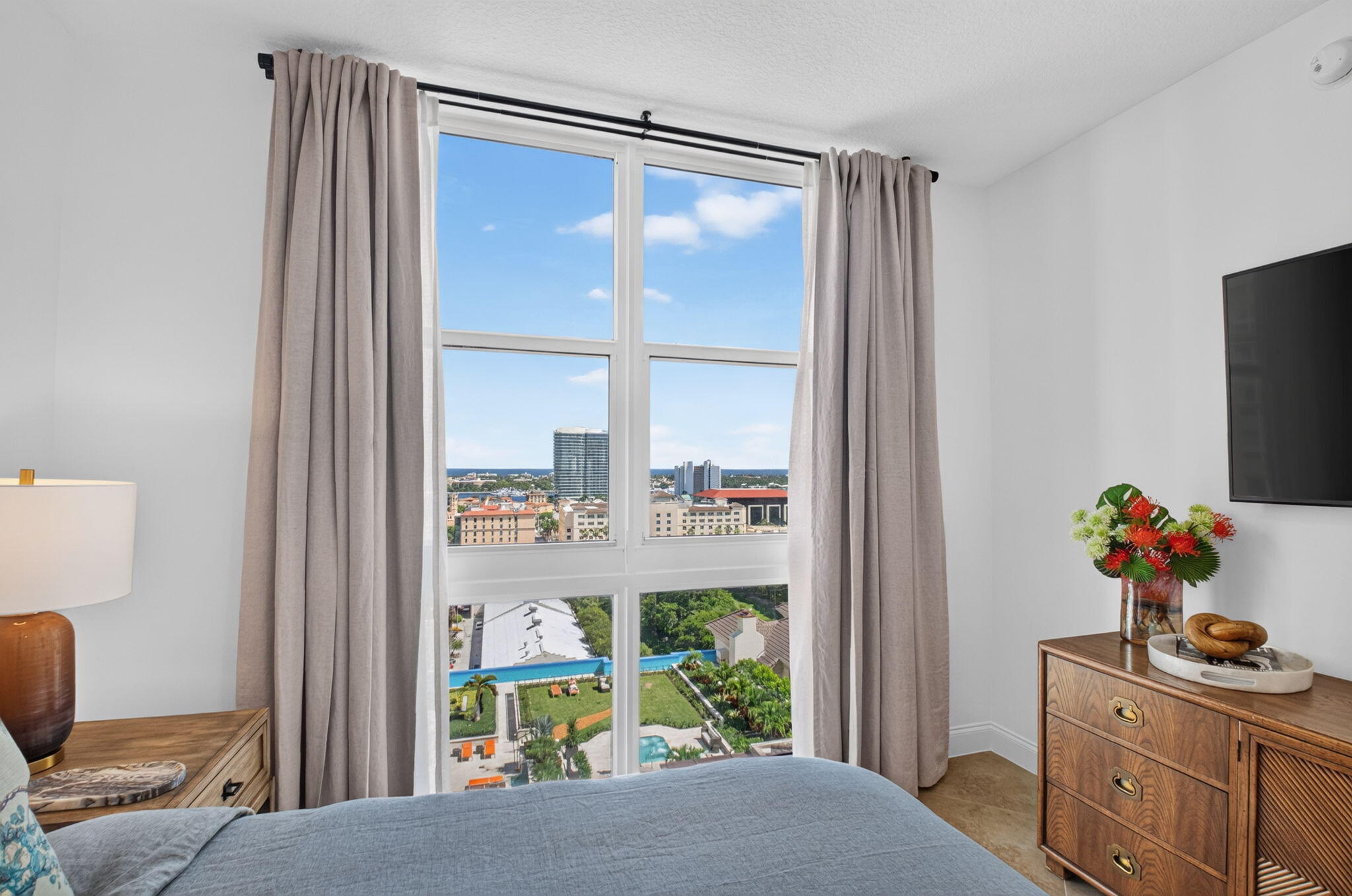 550 Okeechobee #1617, West Palm Beach FL 33401