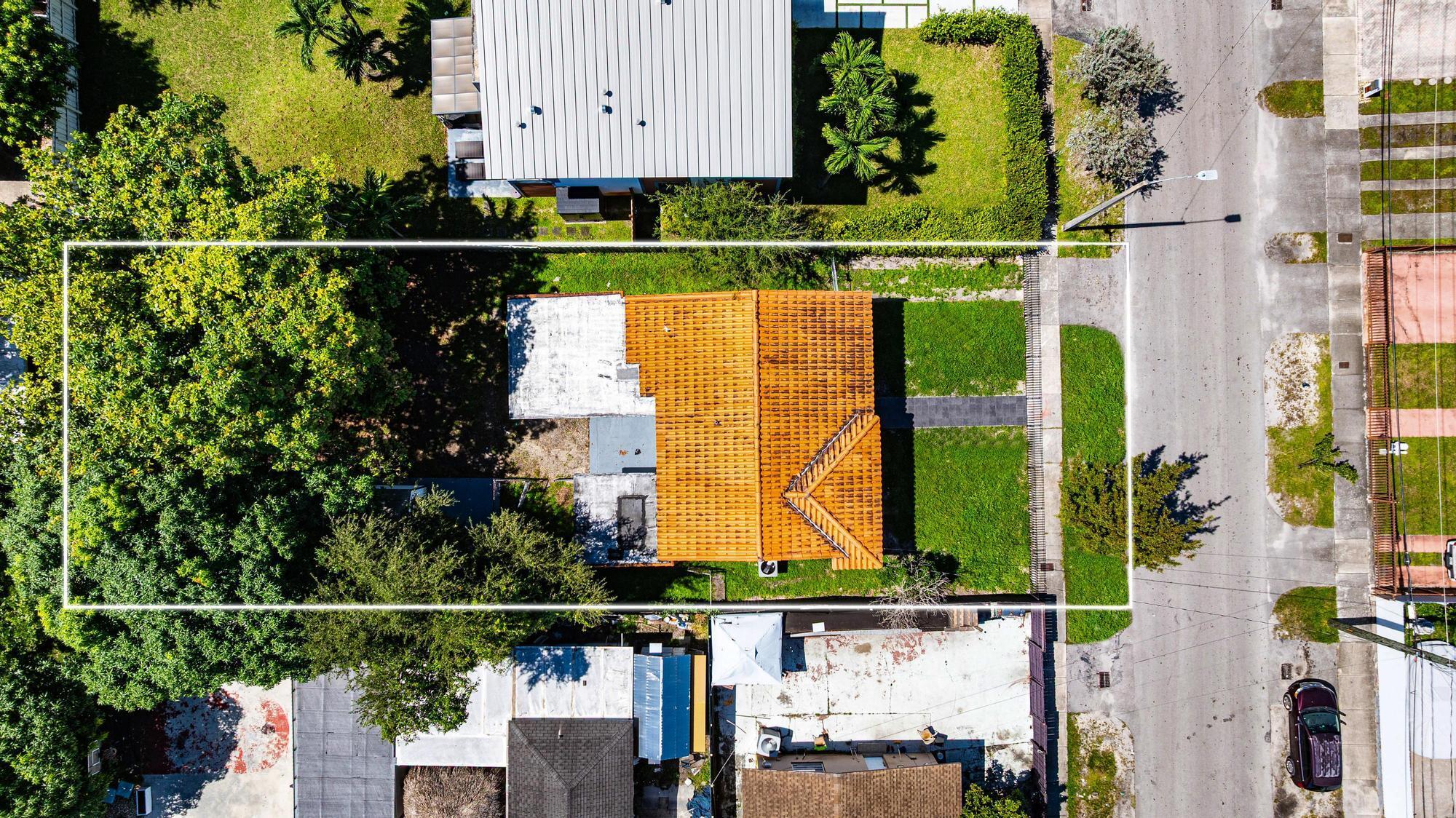 5510 SW 2nd, Miami FL 33134