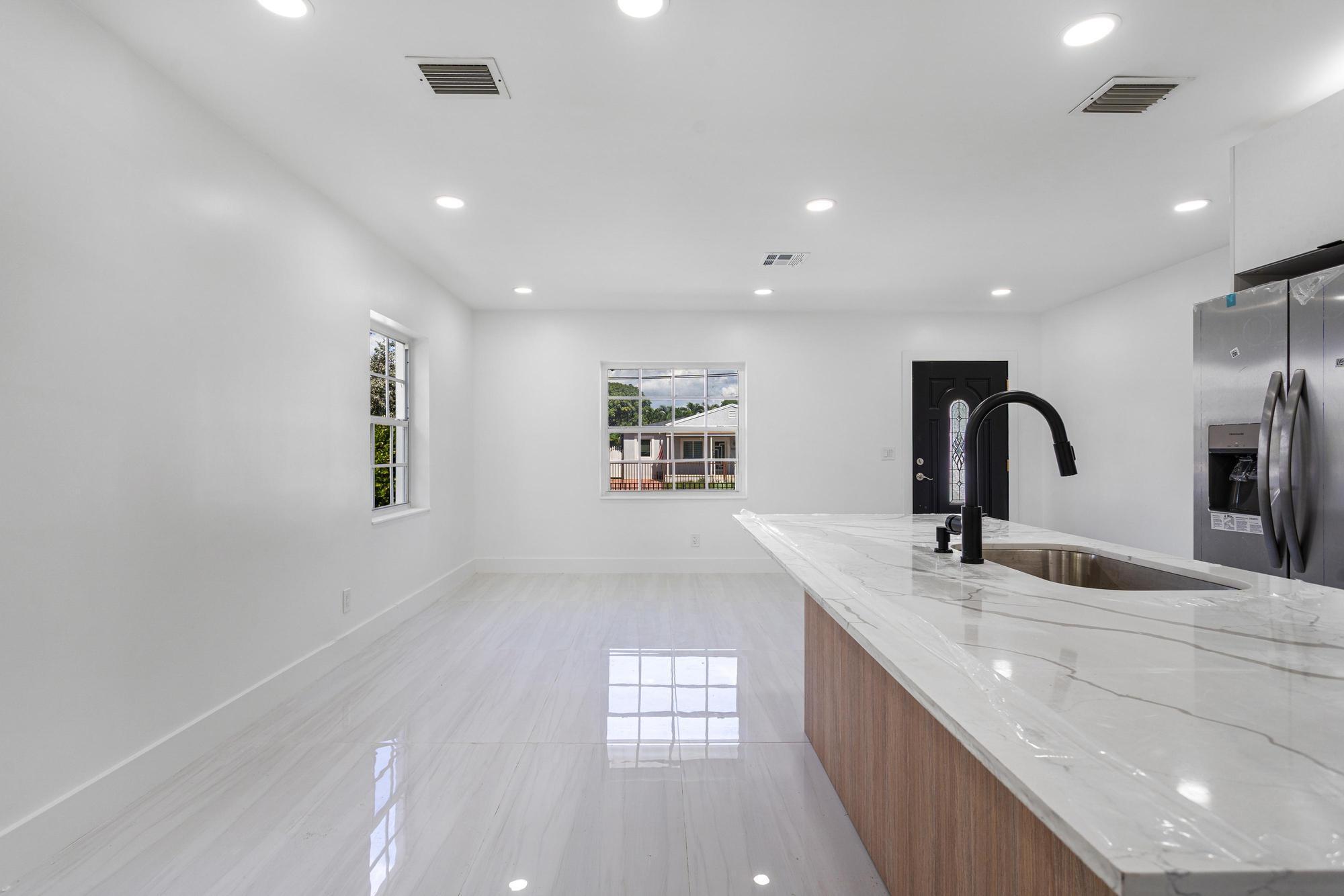 5510 SW 2nd, Miami FL 33134