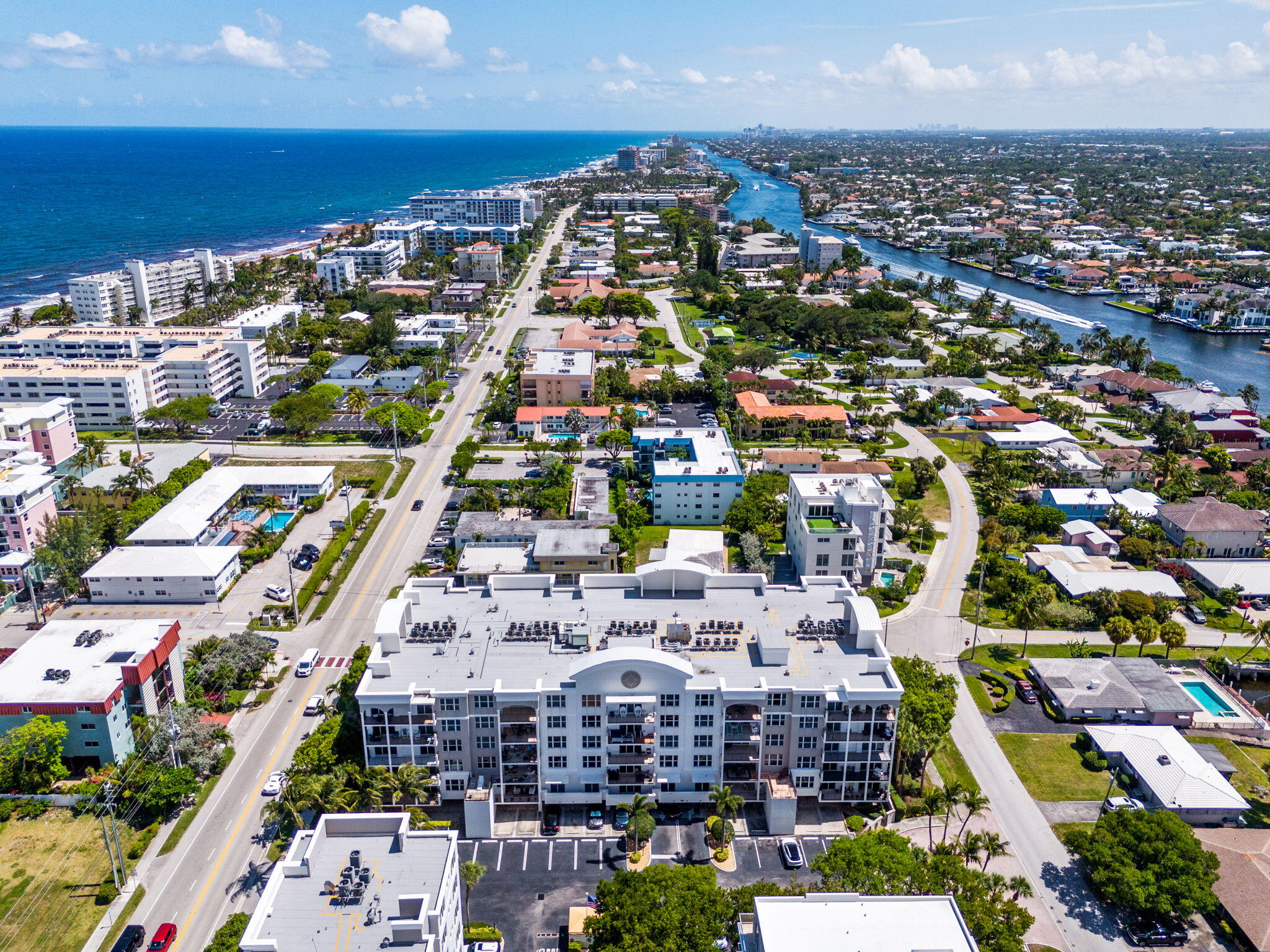 101 SE 20 #403, Deerfield Beach FL 33441