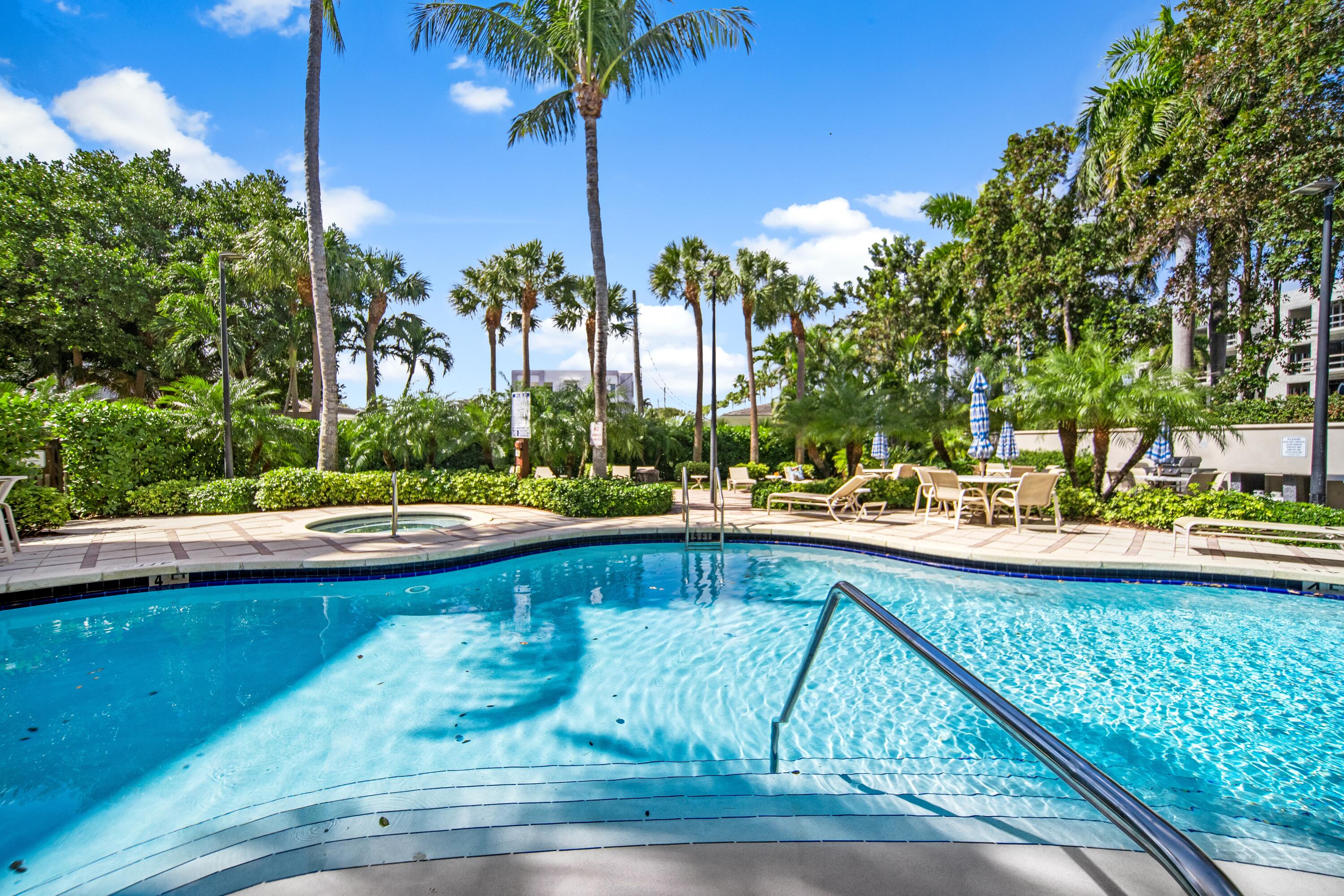 101 SE 20 #403, Deerfield Beach FL 33441