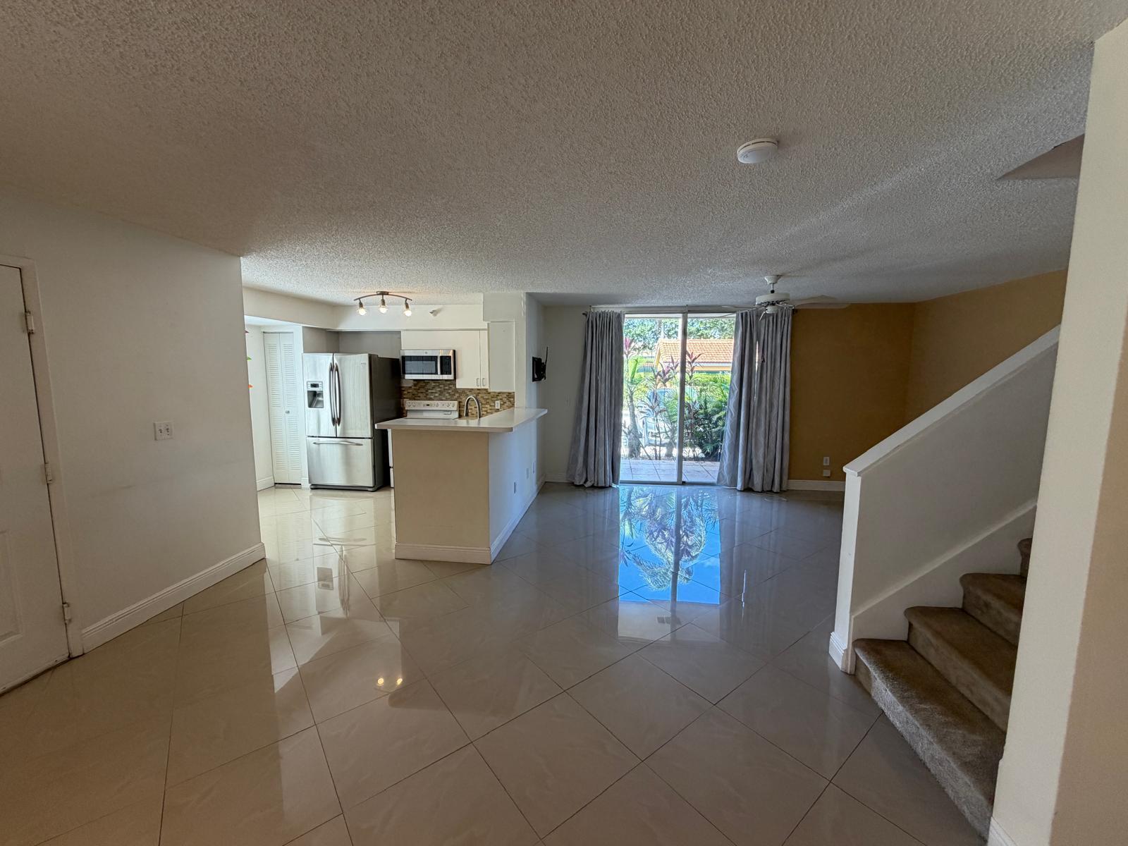 123 Yacht Club #111, Hypoluxo FL 33462