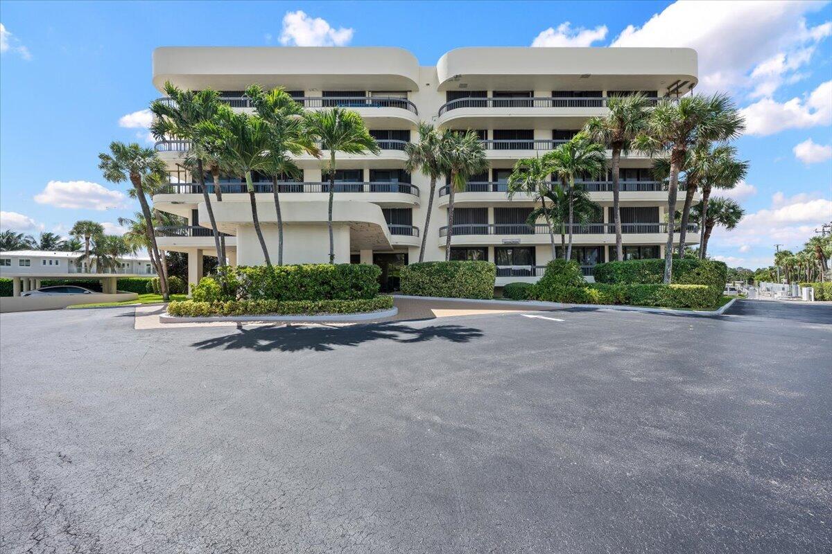 50 S Beach #Unit 101, Tequesta FL 33469
