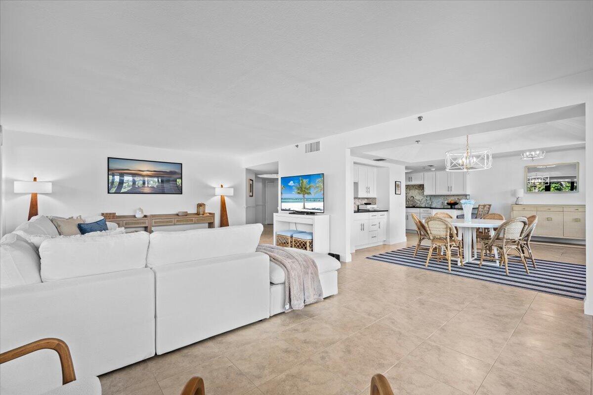 50 S Beach #Unit 101, Tequesta FL 33469