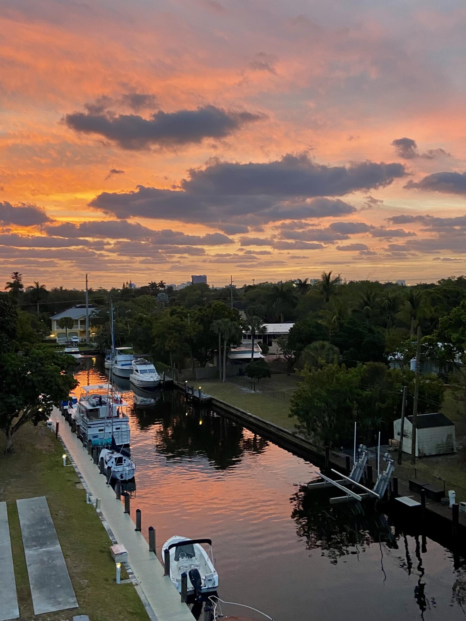 1000 River Reach #504, Fort Lauderdale FL 33315